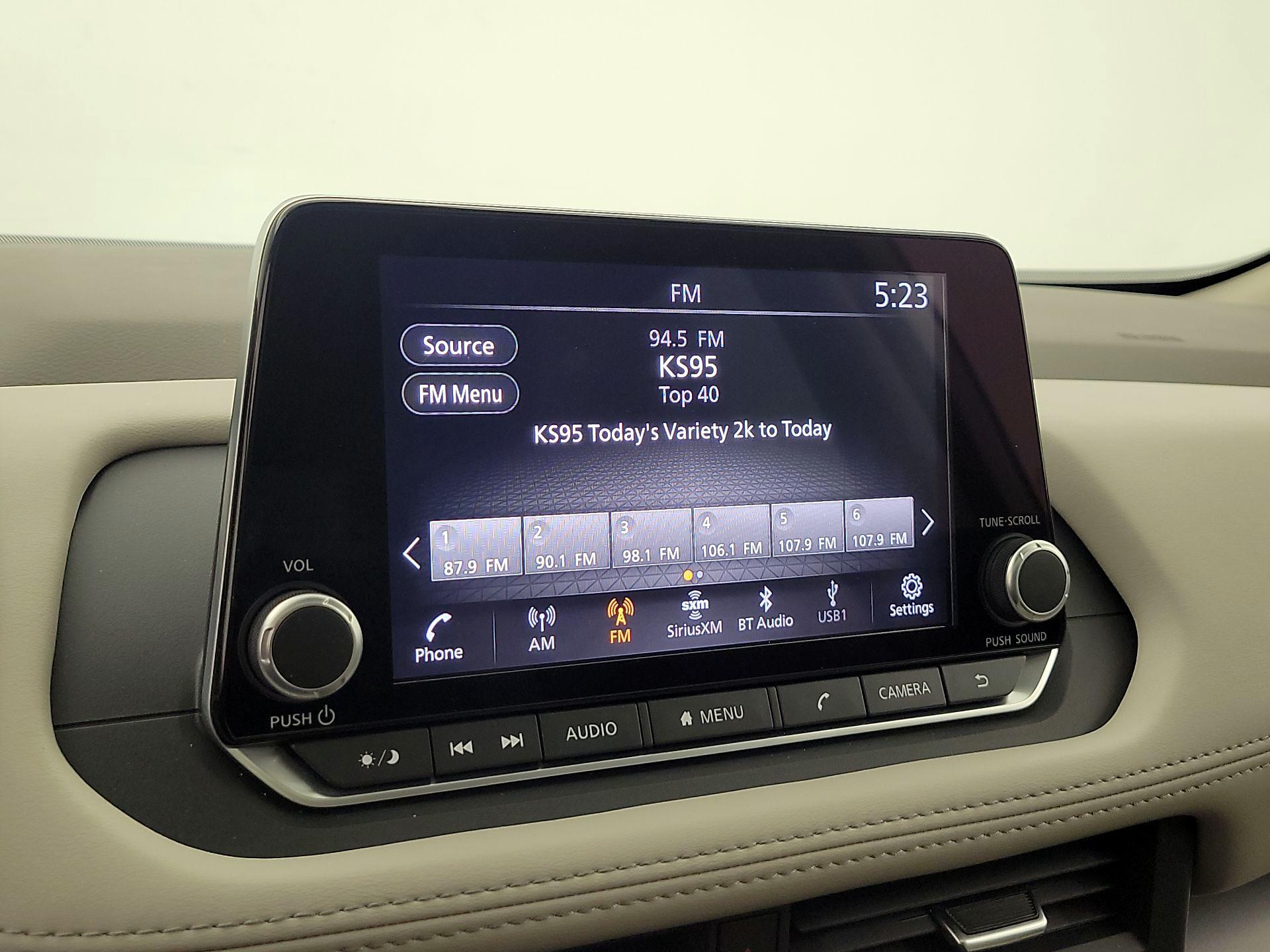 Thumbnail: 2023 Nissan Rogue - 15