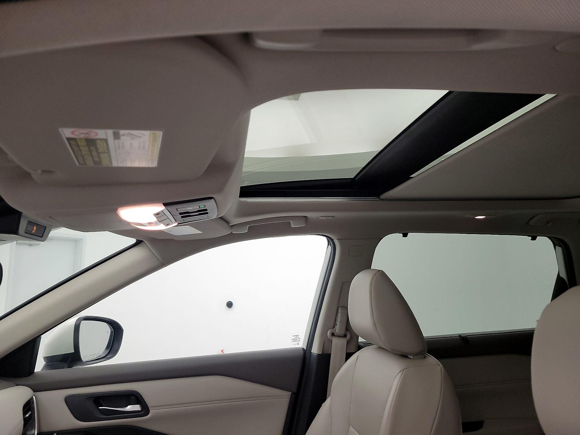 Thumbnail: 2023 Nissan Rogue - 19