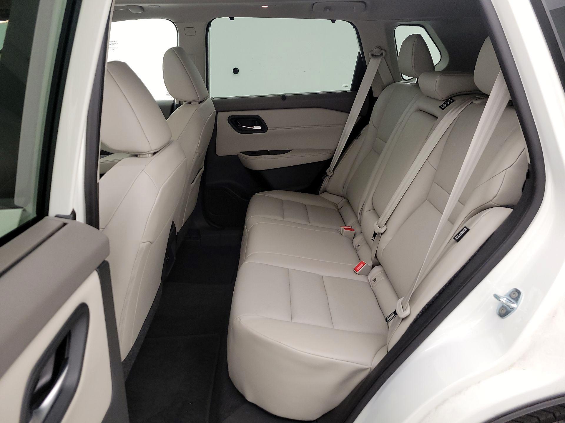 Thumbnail: 2023 Nissan Rogue - 20