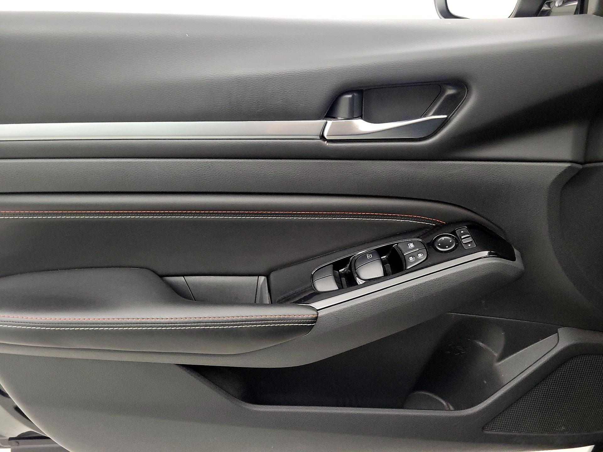 Thumbnail: 2023 Nissan Altima - 12