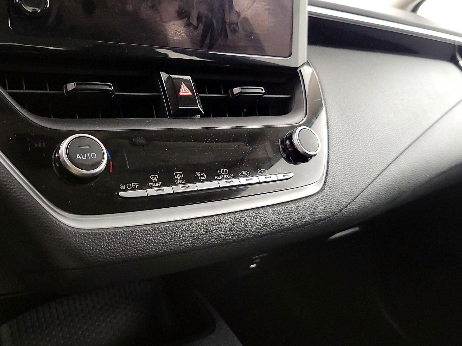 Thumbnail: 2023 Toyota Corolla - 16