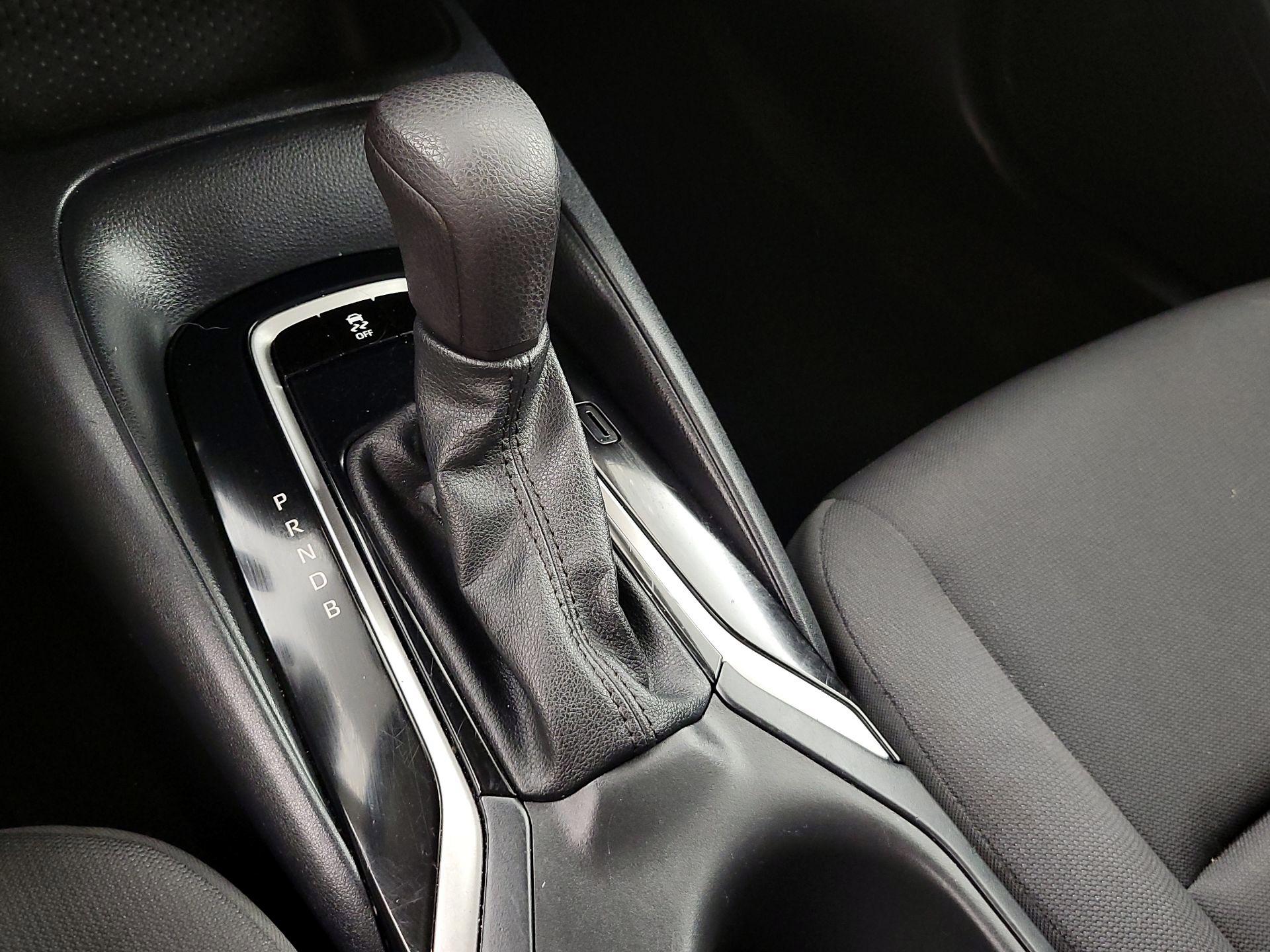 Thumbnail: 2023 Toyota Corolla - 17