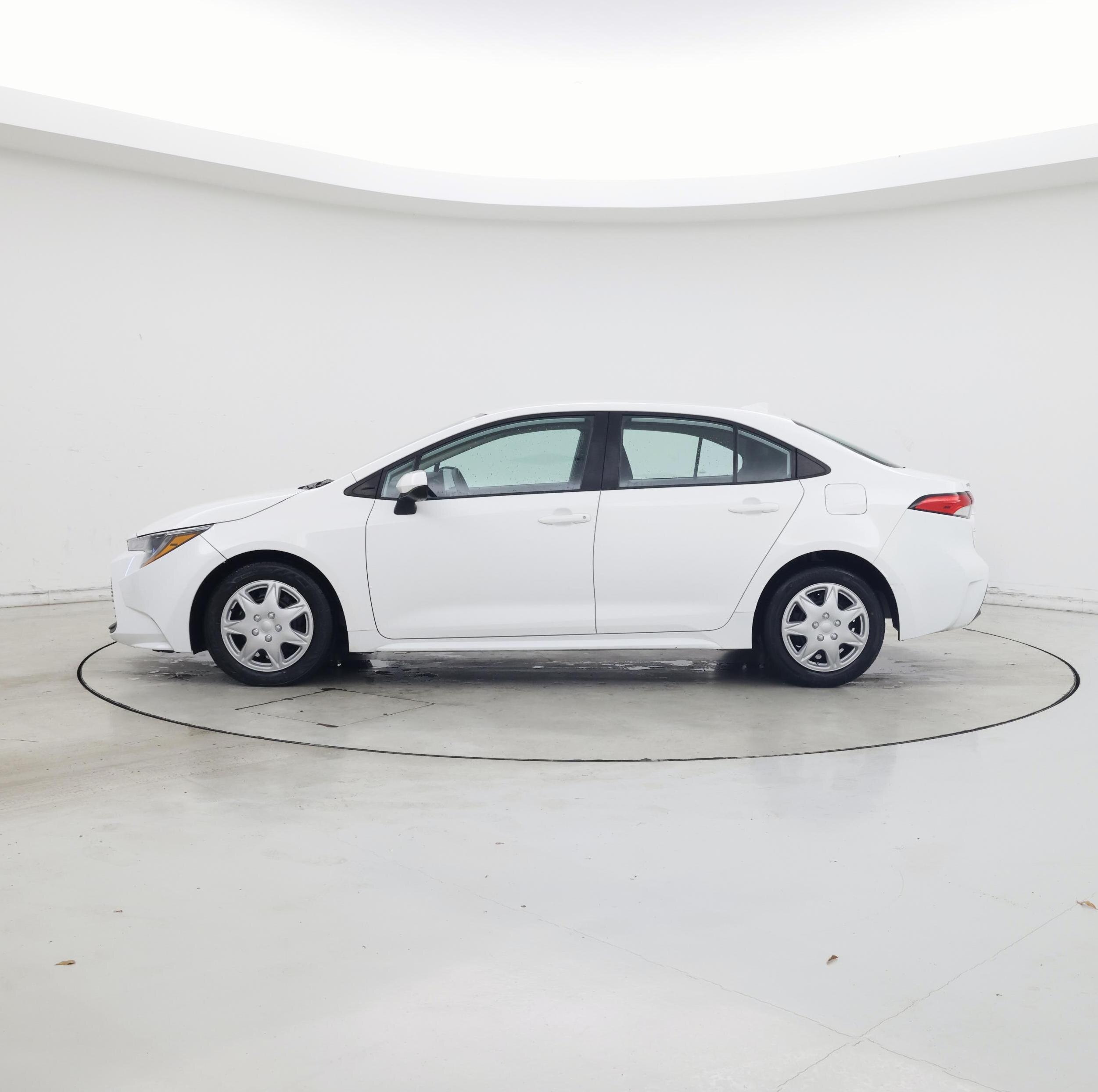 Thumbnail: 2023 Toyota Corolla - 3