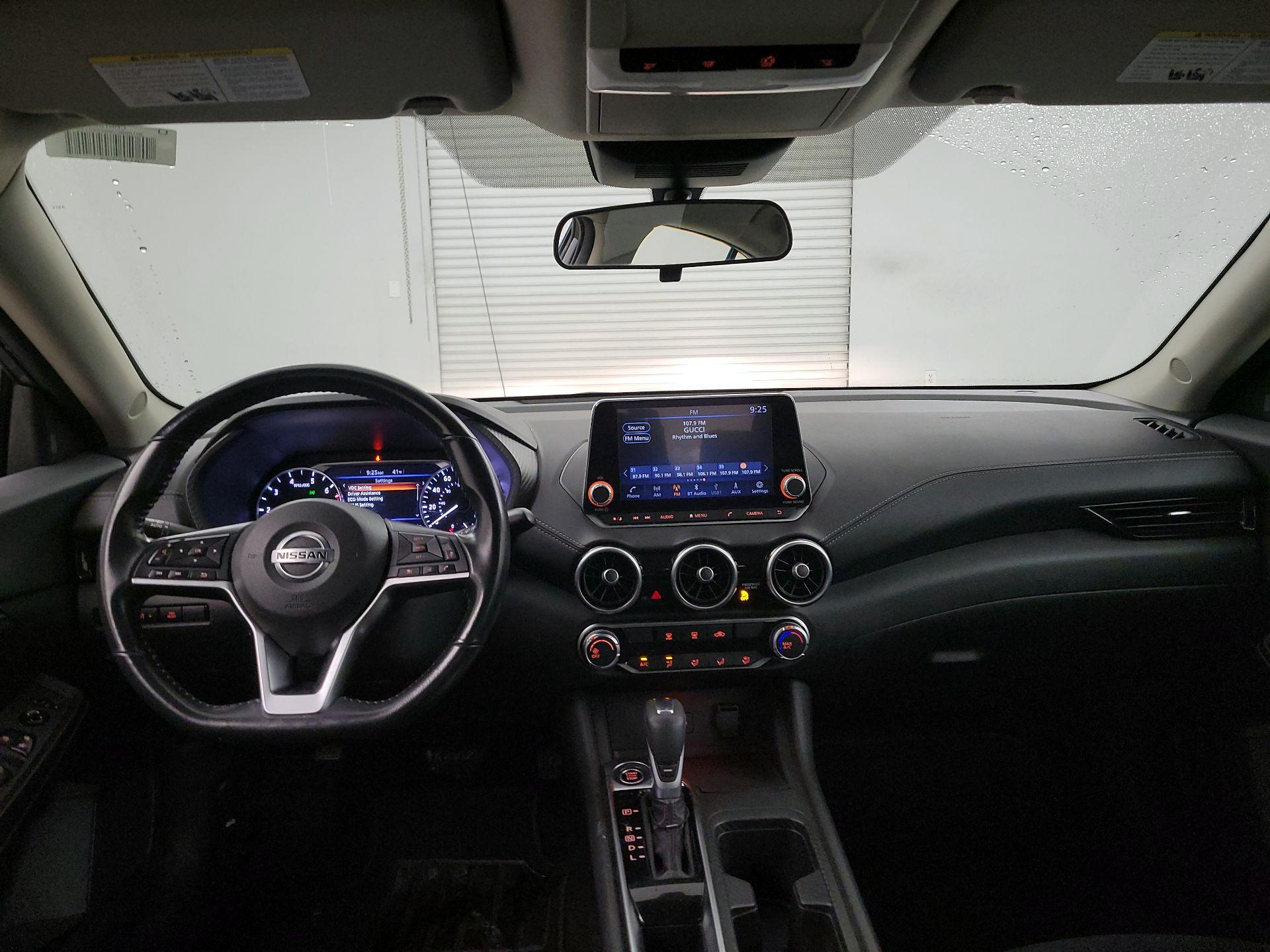 Thumbnail: 2022 Nissan Sentra - 9