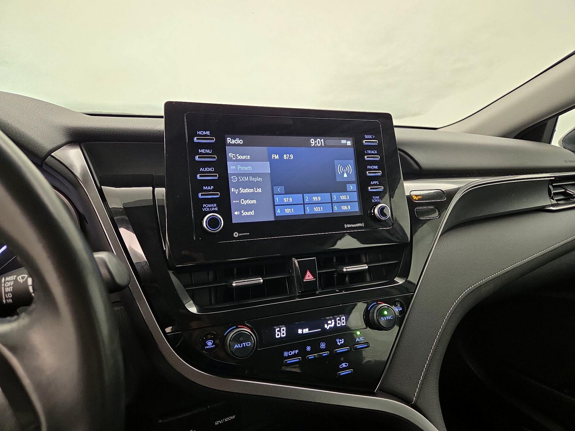 Thumbnail: 2023 Toyota Camry - 15