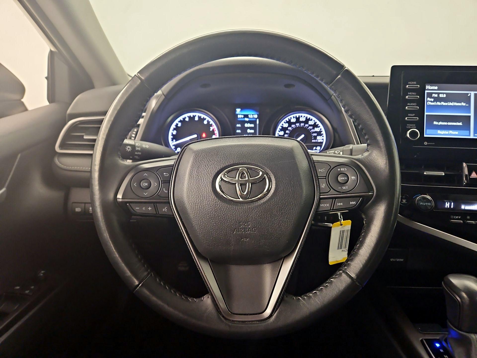 Thumbnail: 2023 Toyota Camry - 10