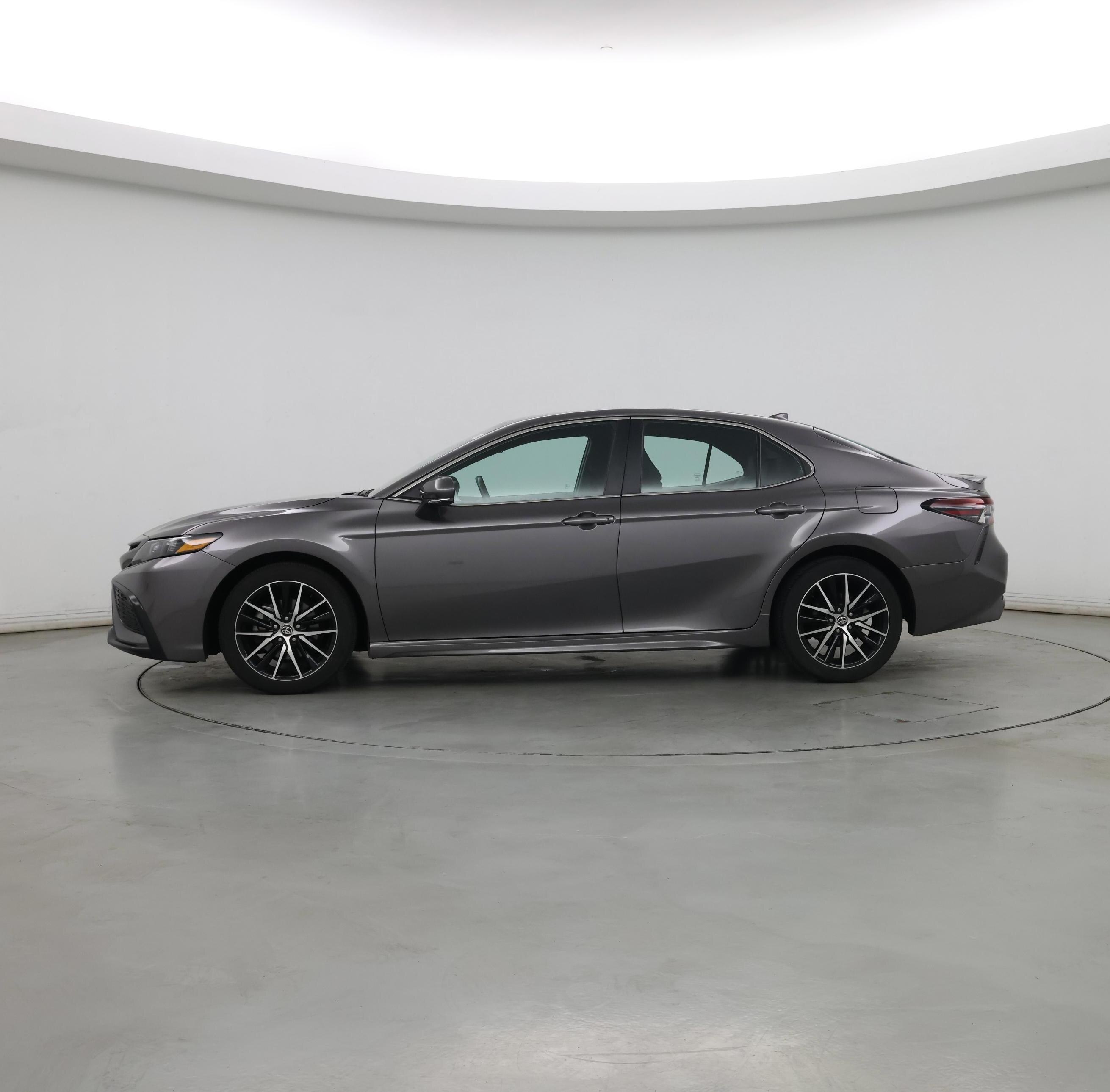 Thumbnail: 2023 Toyota Camry - 3