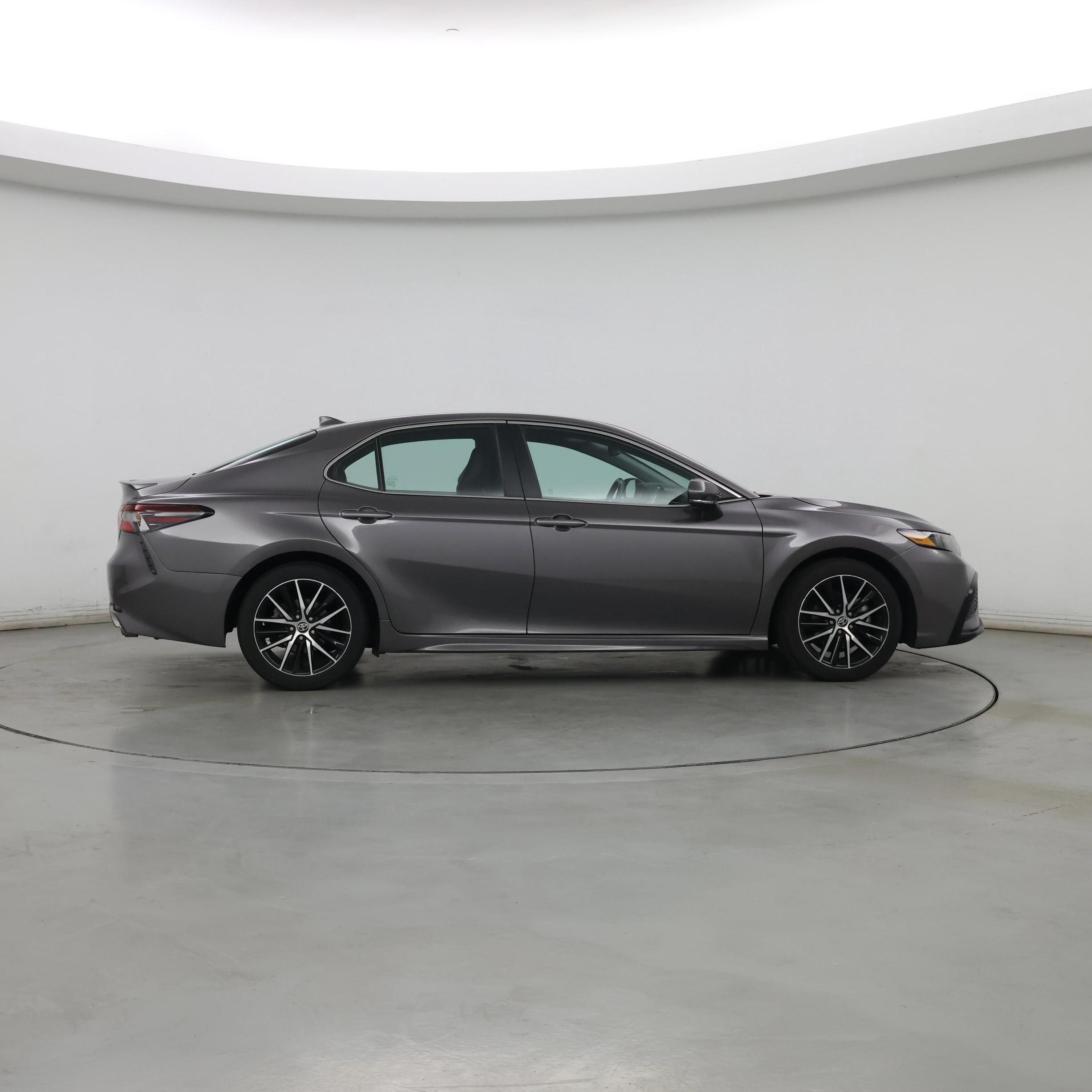 Thumbnail: 2023 Toyota Camry - 7