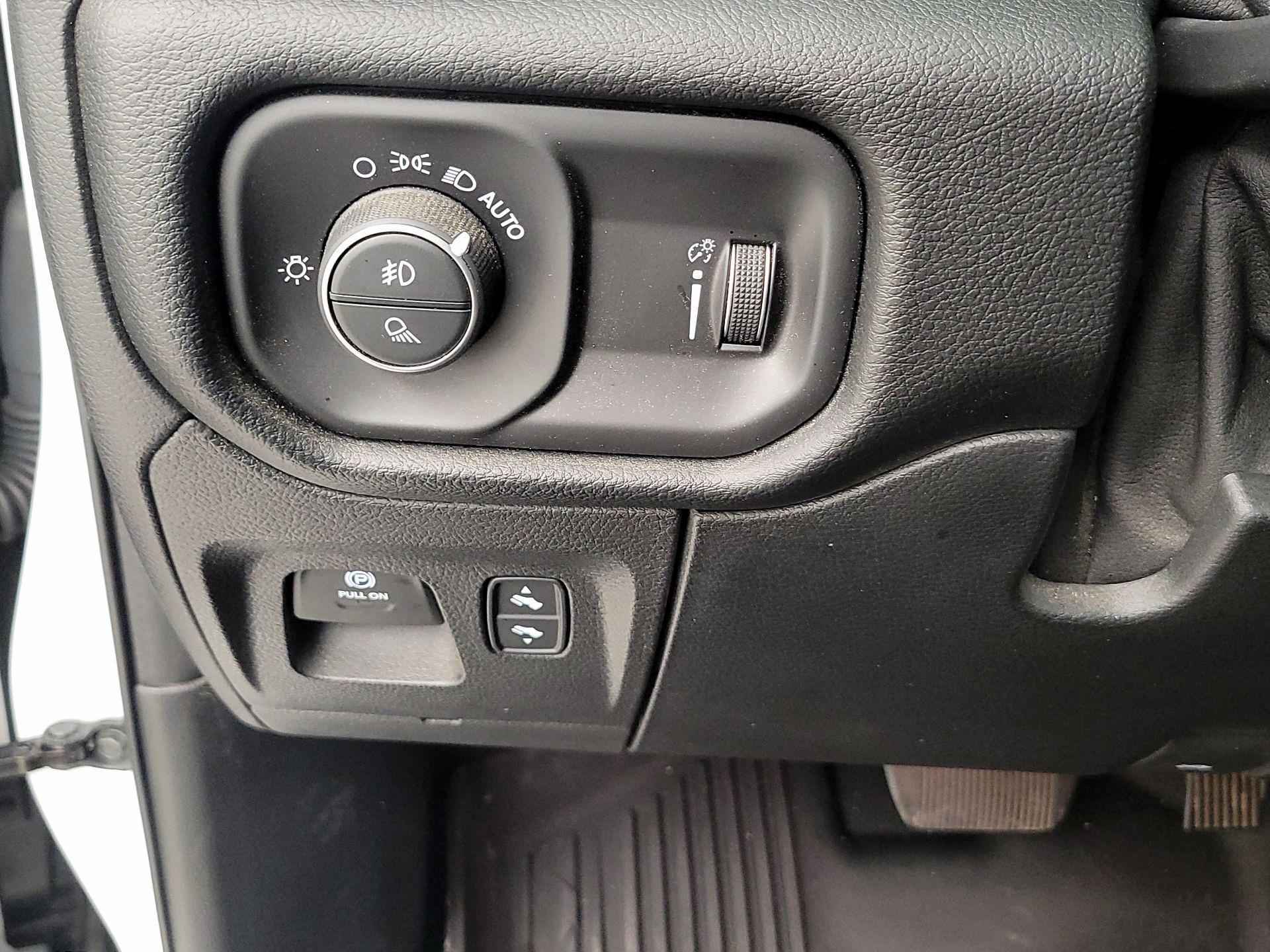 Thumbnail: 2020 RAM 1500 - 13