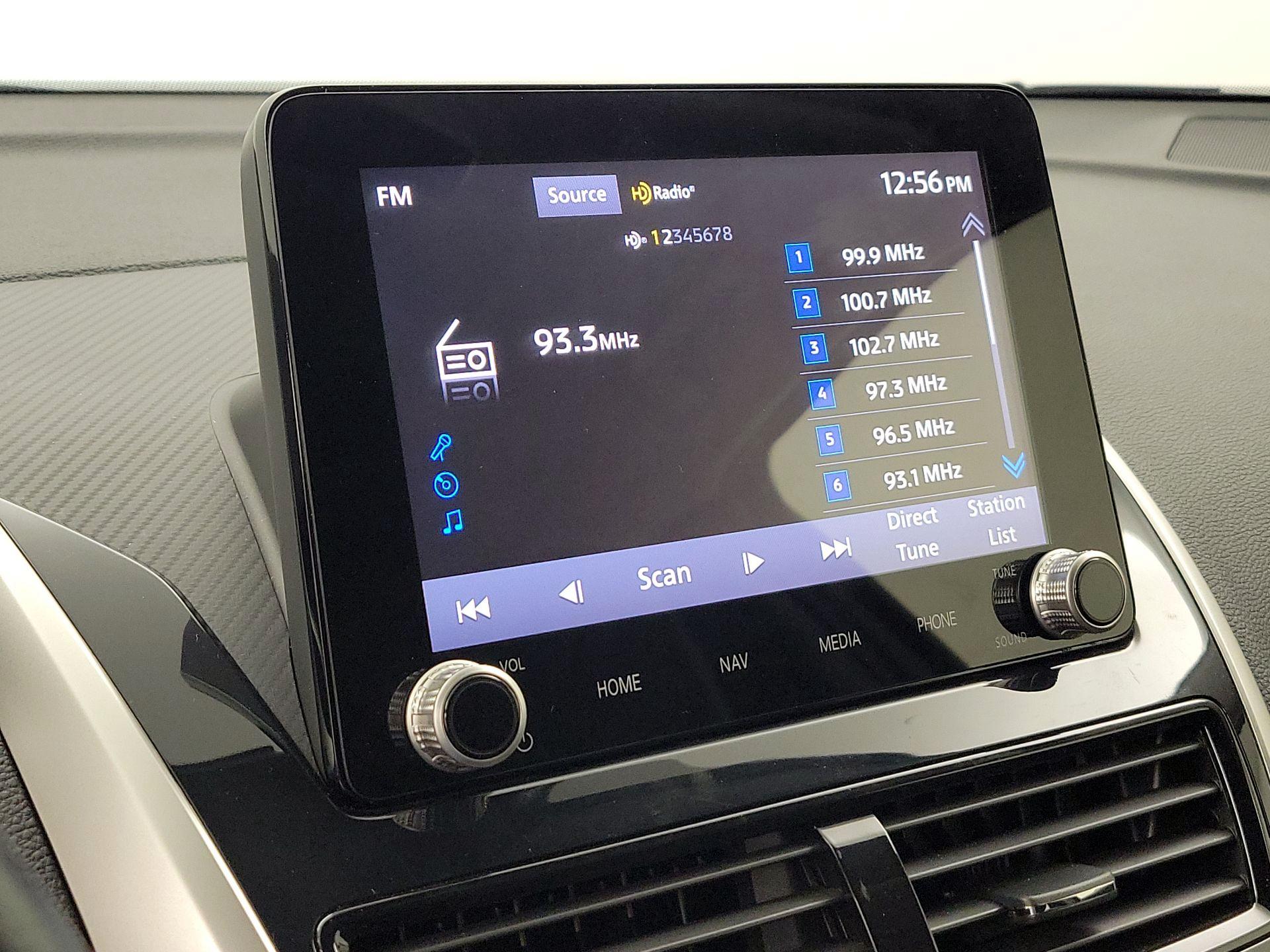 Thumbnail: 2022 Mitsubishi Eclipse Cross - 15