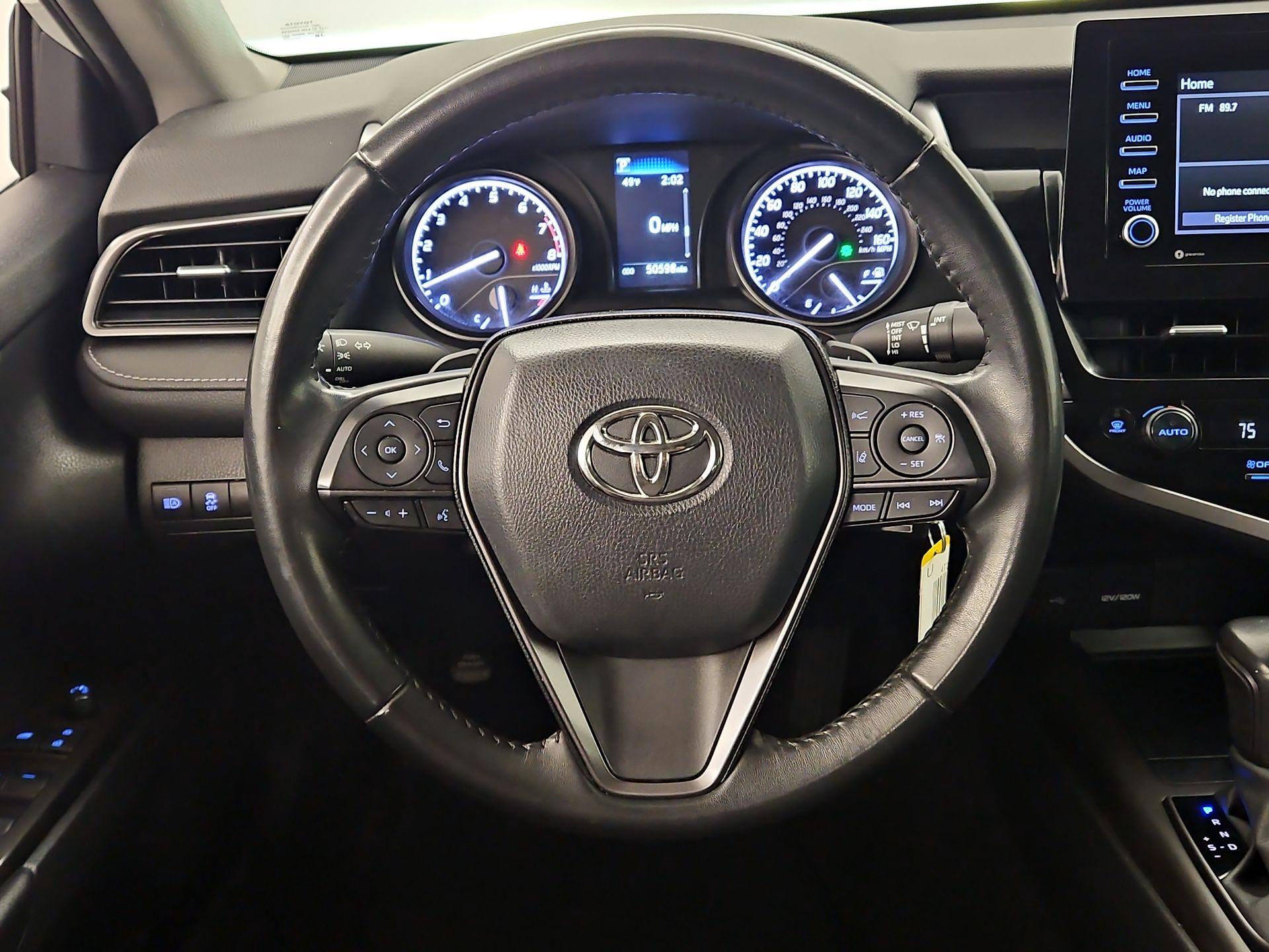 Thumbnail: 2023 Toyota Camry - 10