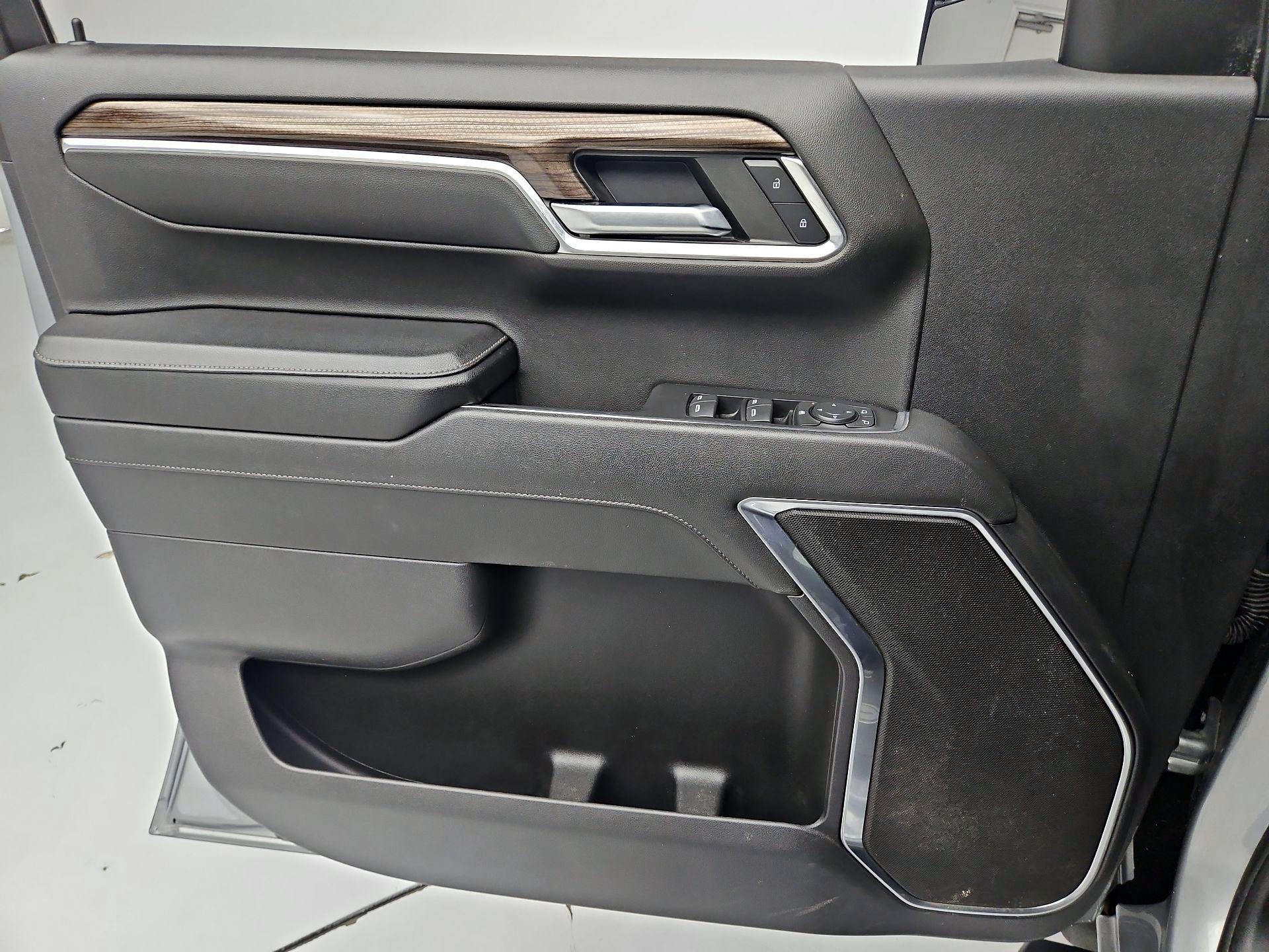 Thumbnail: 2024 Chevrolet Silverado 1500 - 12