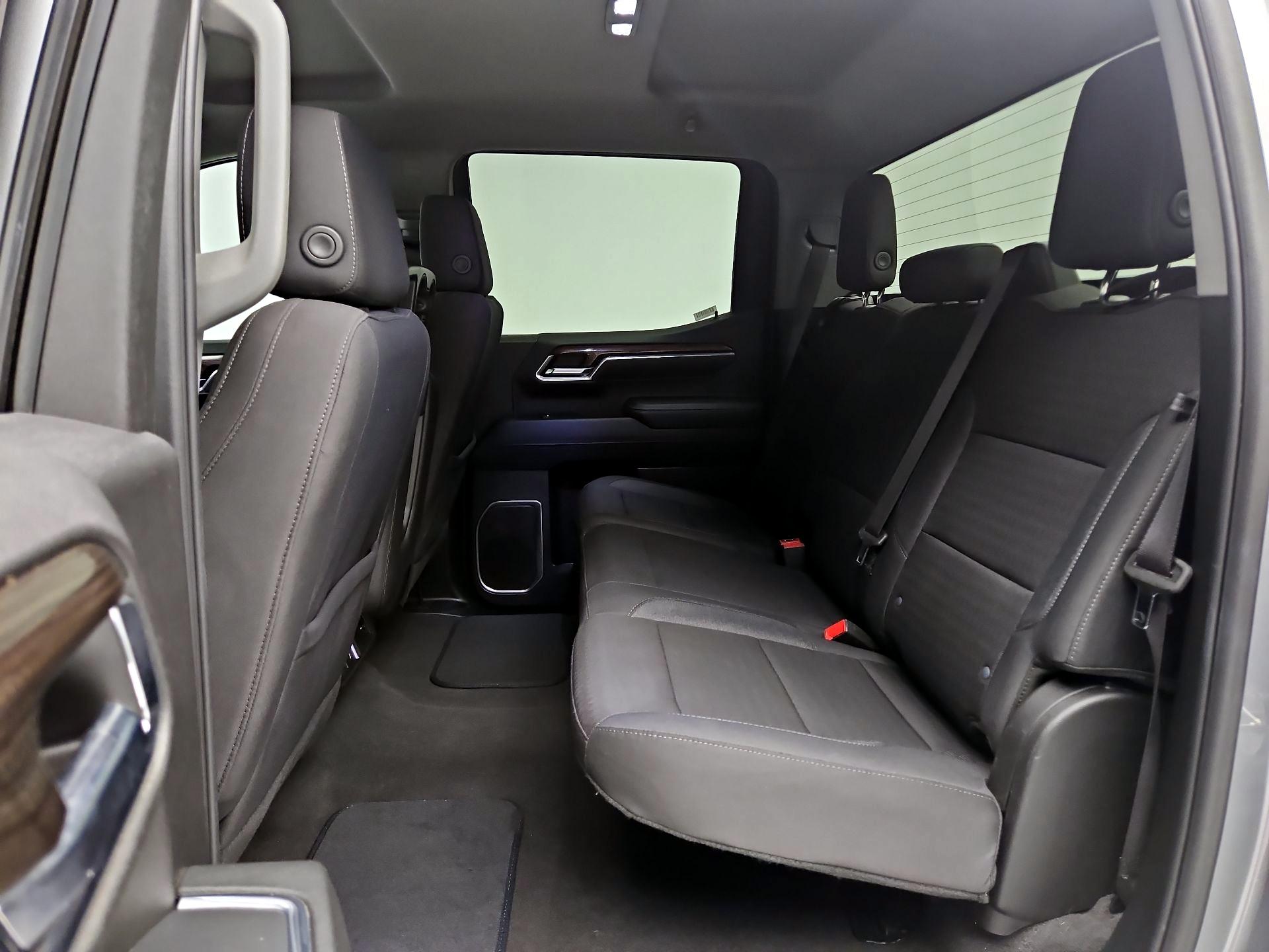 Thumbnail: 2024 Chevrolet Silverado 1500 - 19