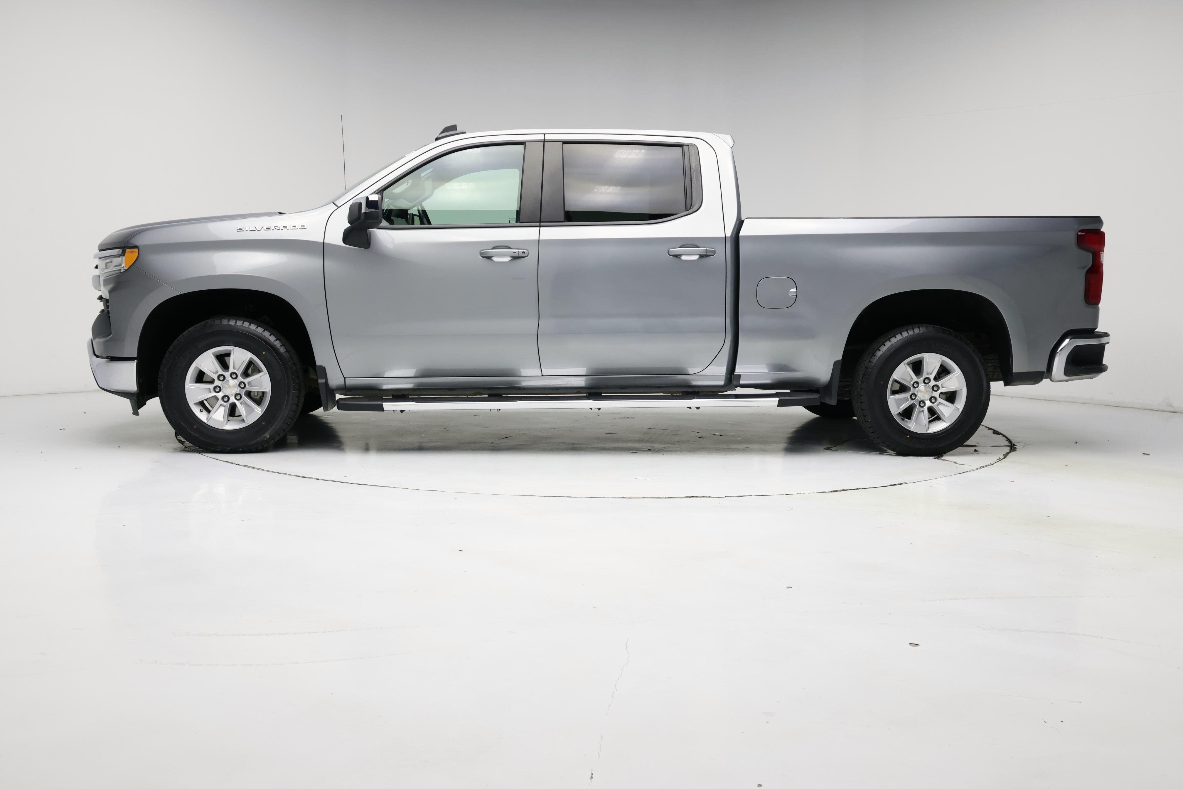 Thumbnail: 2024 Chevrolet Silverado 1500 - 3