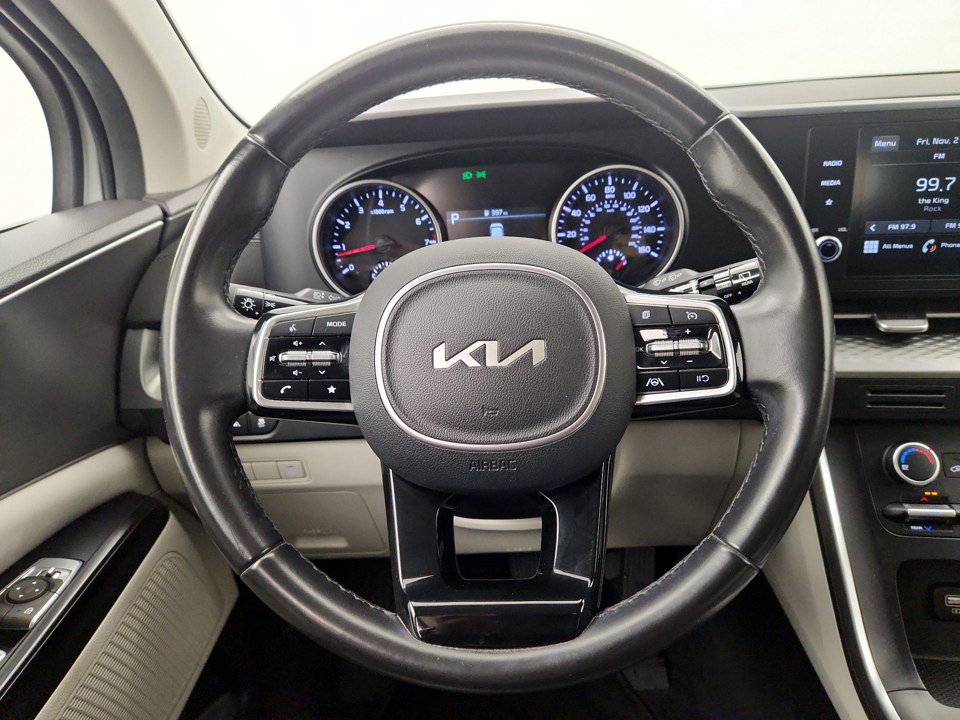 Thumbnail: 2022 Kia Carnival - 10