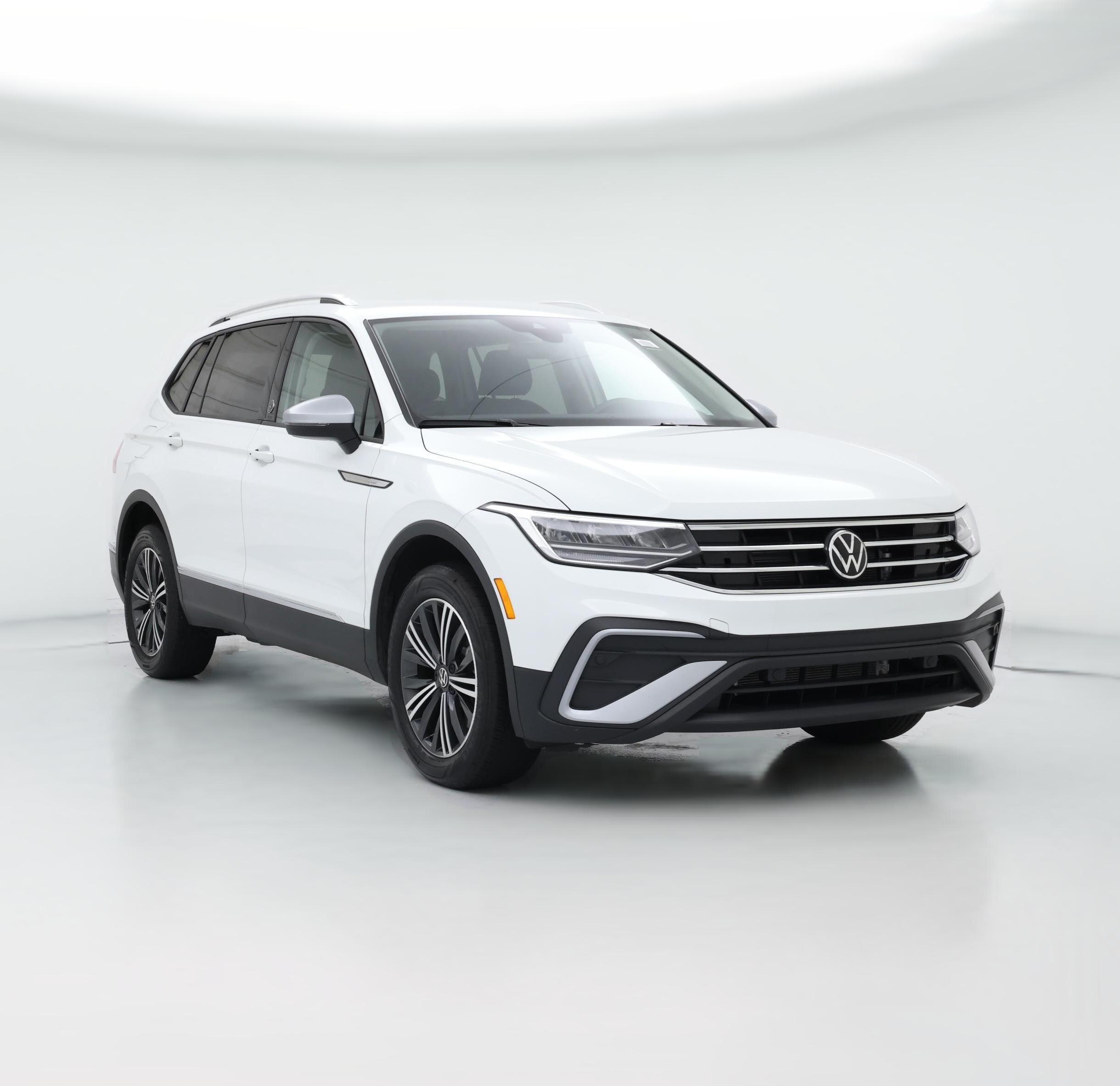 Thumbnail: 2024 Volkswagen Tiguan - 1
