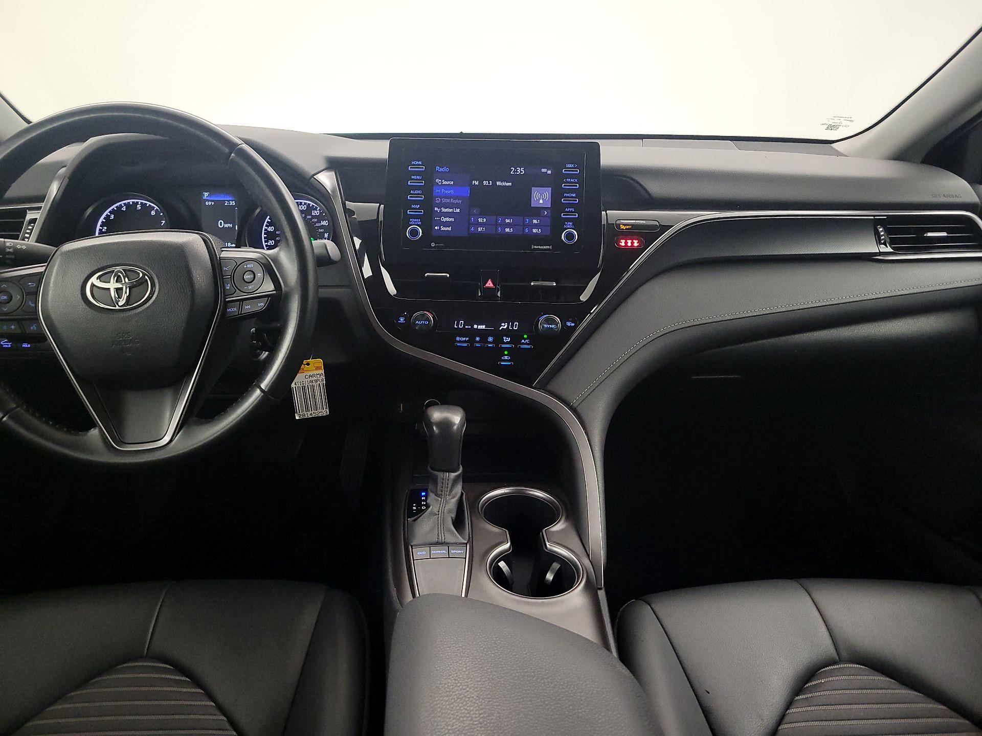 Thumbnail: 2023 Toyota Camry - 9