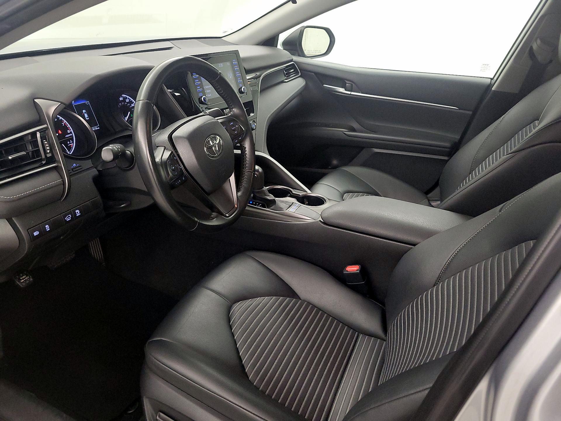 Thumbnail: 2023 Toyota Camry - 11