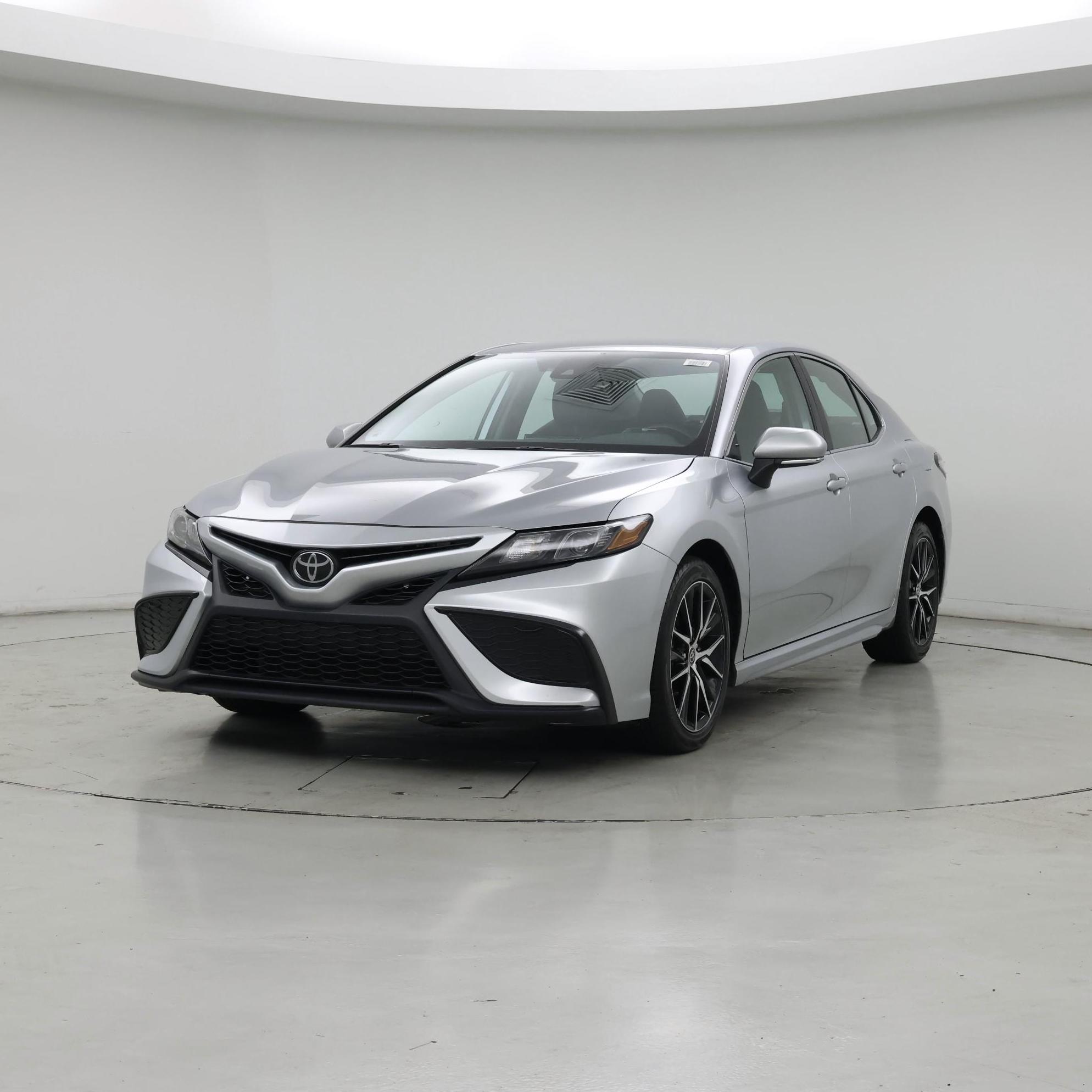 Thumbnail: 2023 Toyota Camry - 4