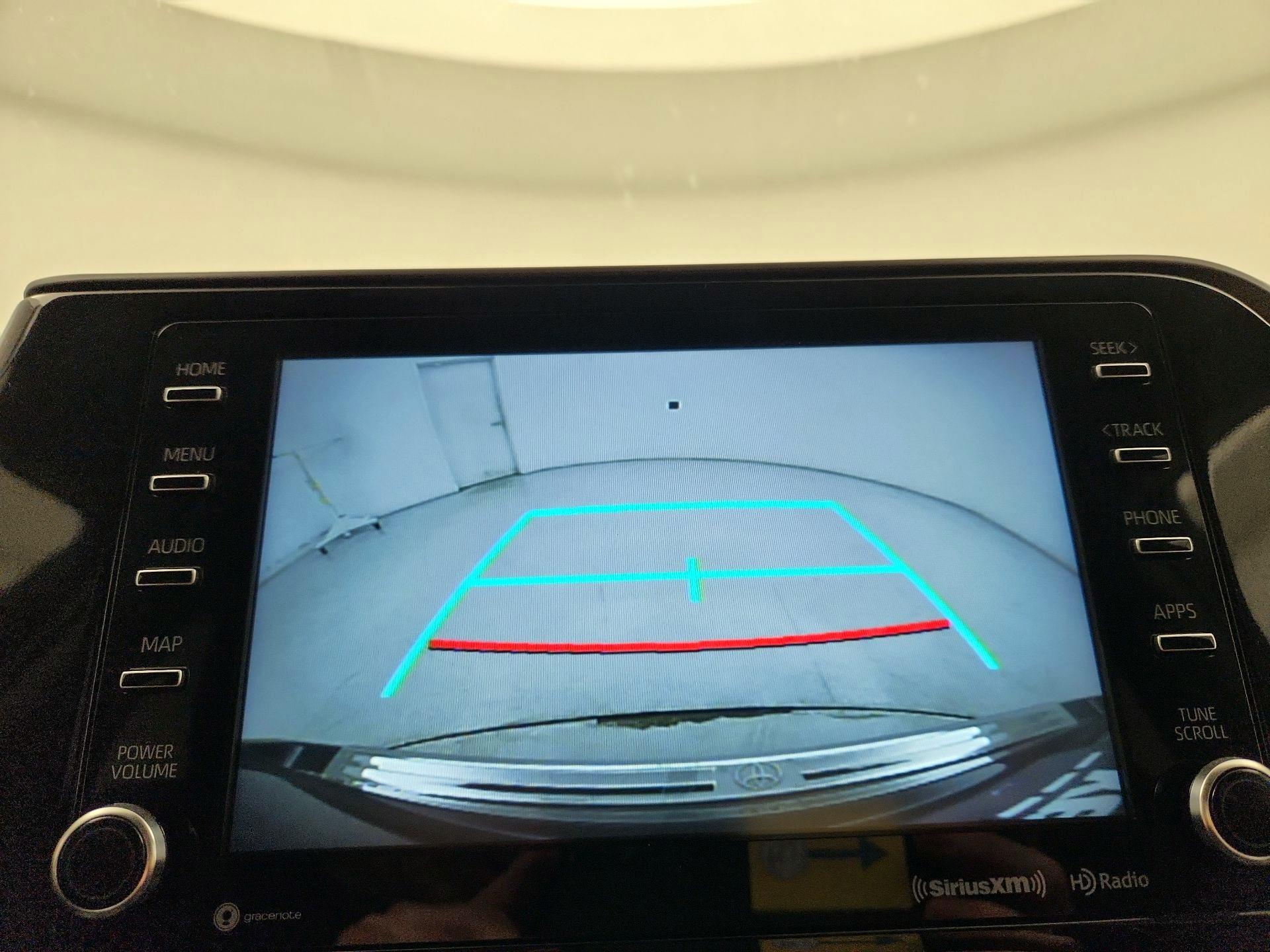 Thumbnail: 2022 Toyota Highlander - 14