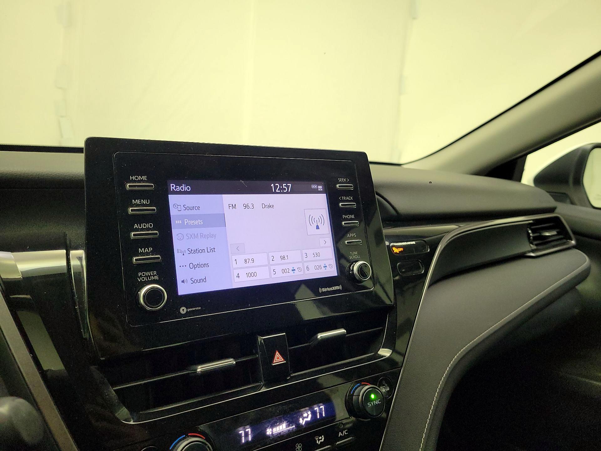 Thumbnail: 2023 Toyota Camry - 16