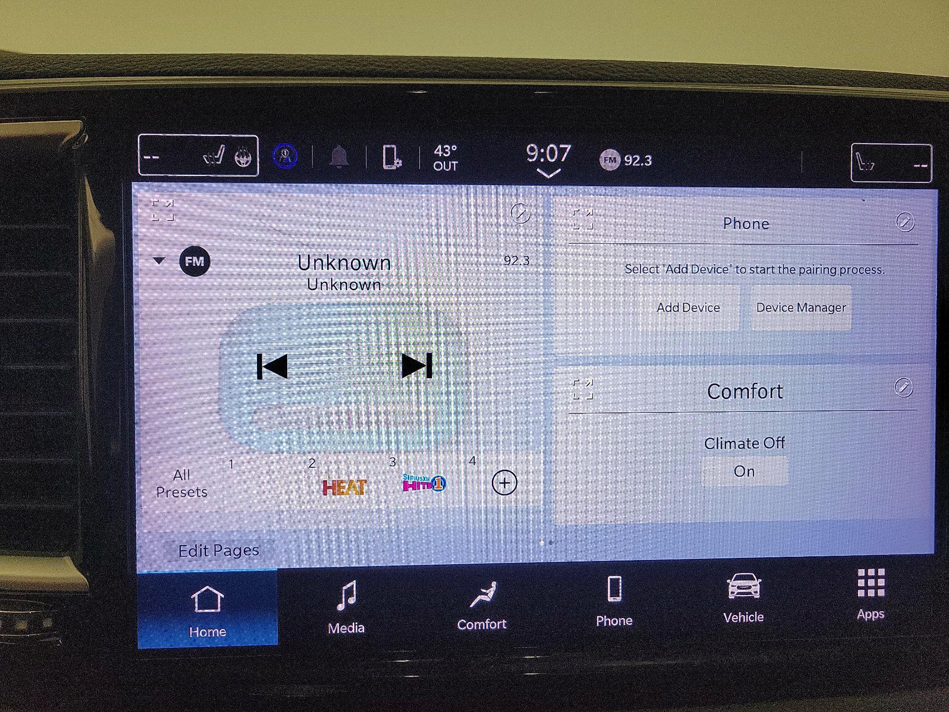 Thumbnail: 2021 Chrysler Pacifica - 15