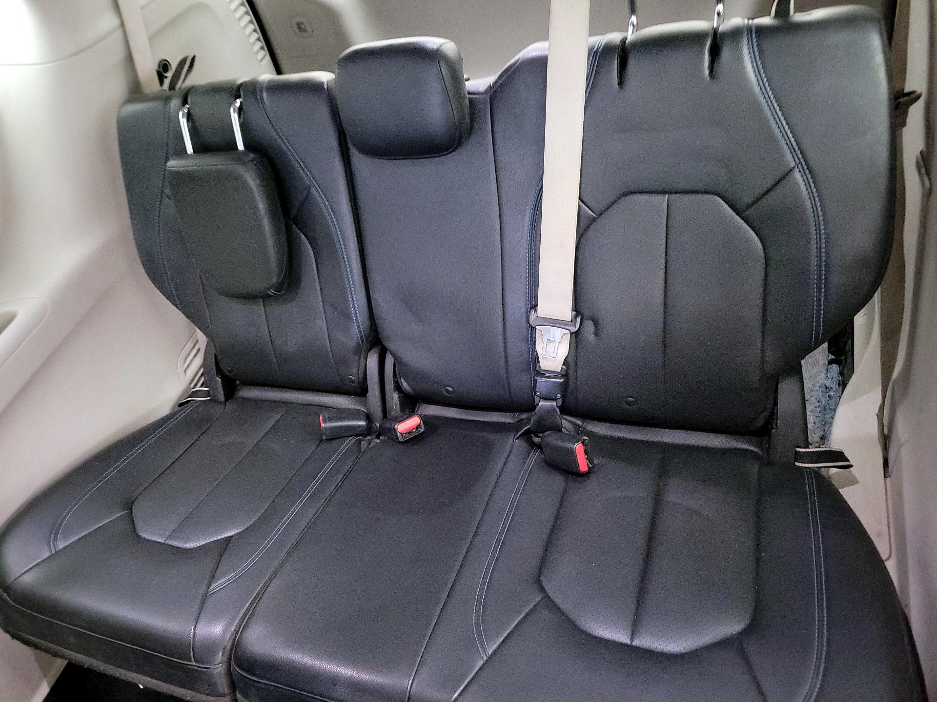 Thumbnail: 2021 Chrysler Pacifica - 20