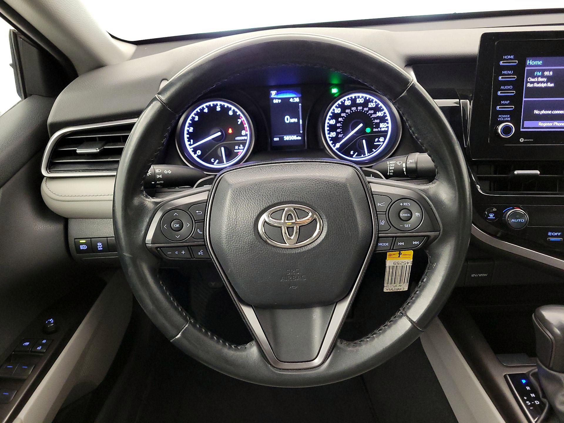 Thumbnail: 2023 Toyota Camry - 10