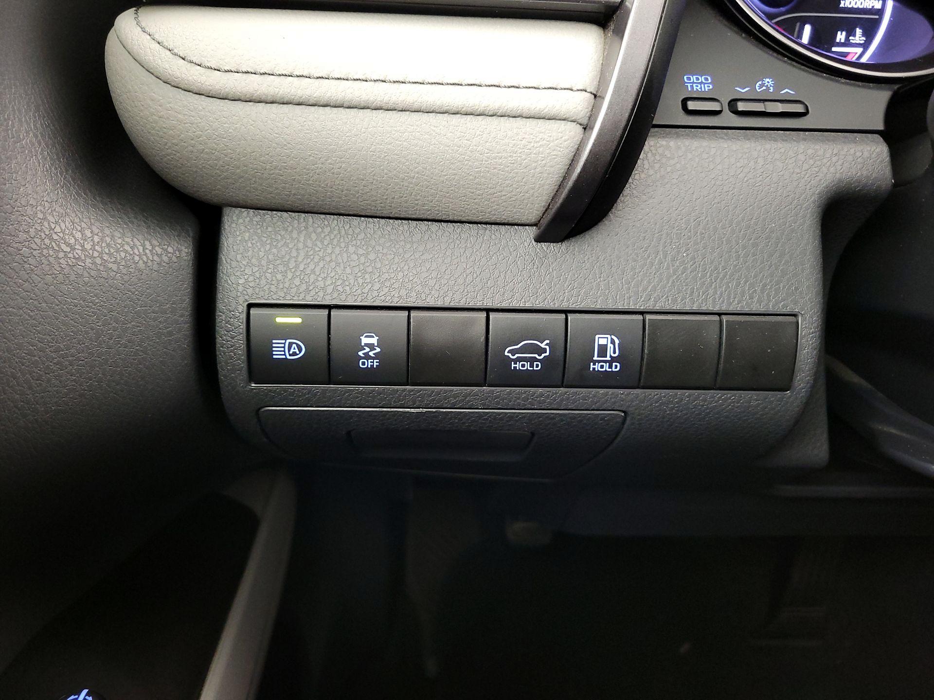 Thumbnail: 2023 Toyota Camry - 13