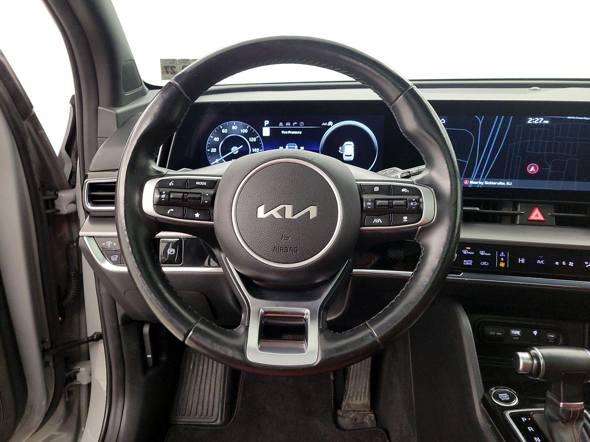 Thumbnail: 2023 Kia Sportage - 10