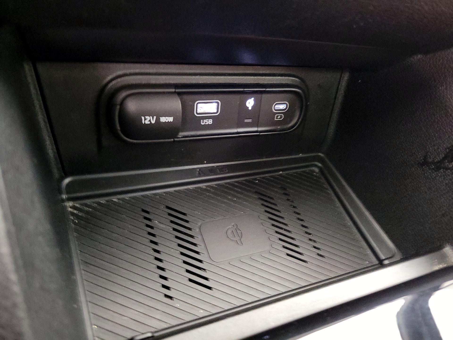 Thumbnail: 2023 Kia Sportage - 19