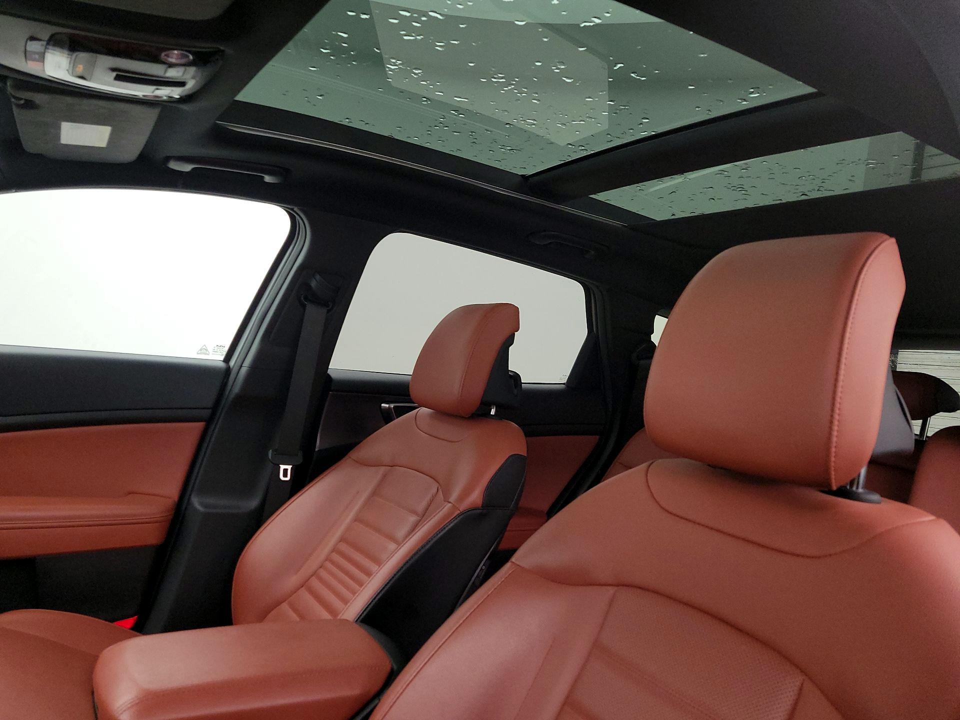 Thumbnail: 2023 Kia Sportage - 20