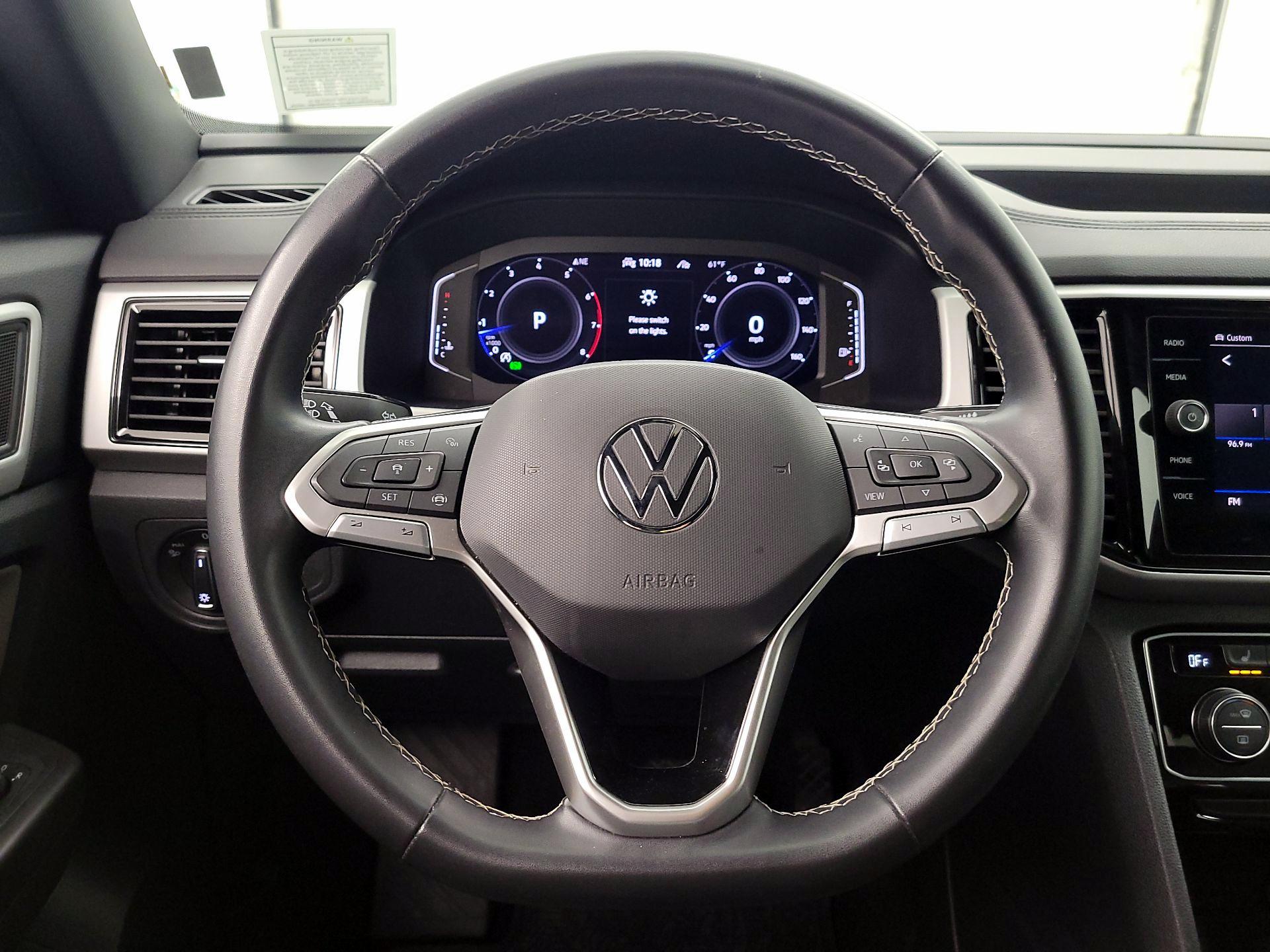 Thumbnail: 2022 Volkswagen Atlas - 10