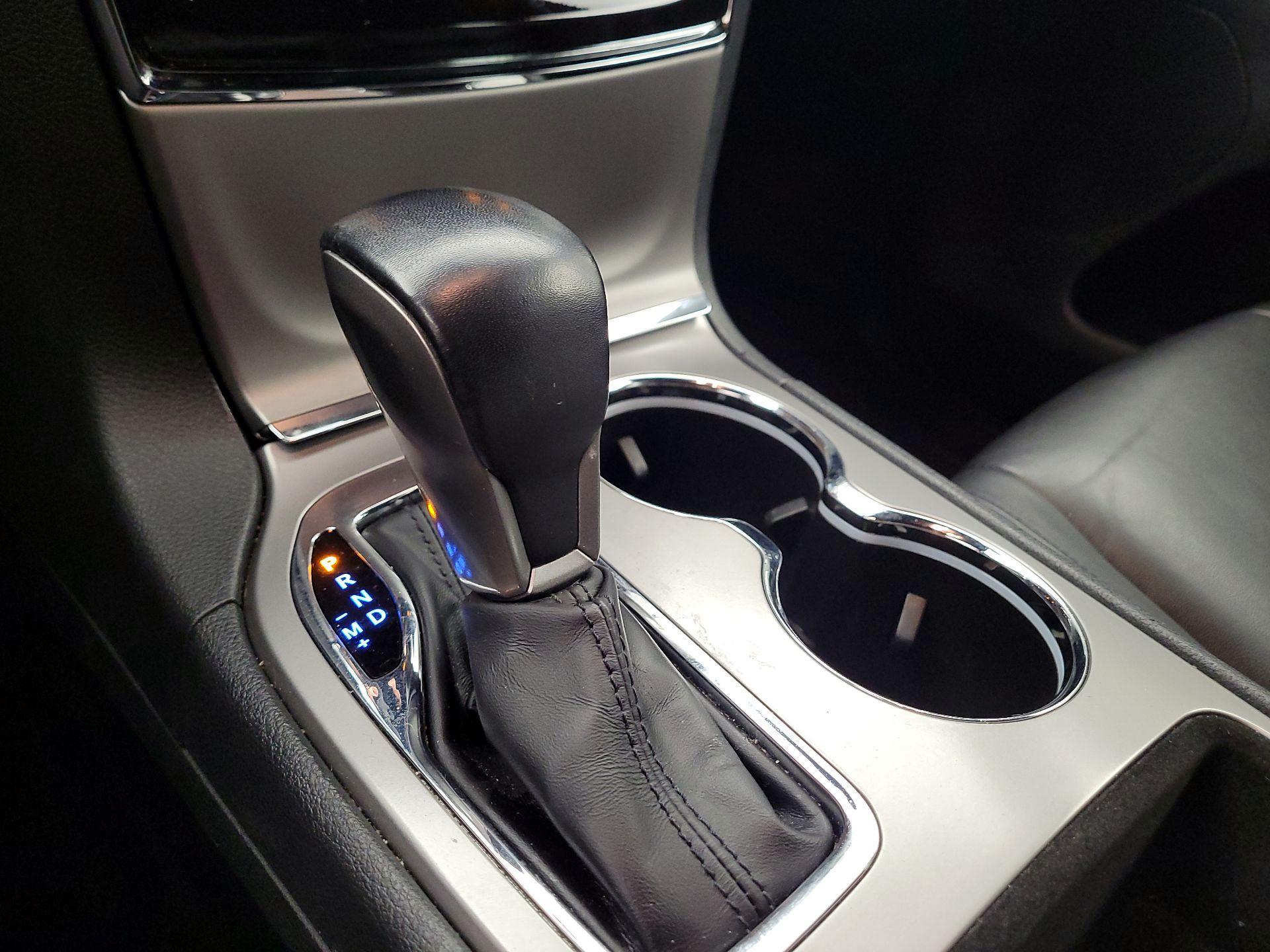 Thumbnail: 2021 Jeep Grand Cherokee - 15