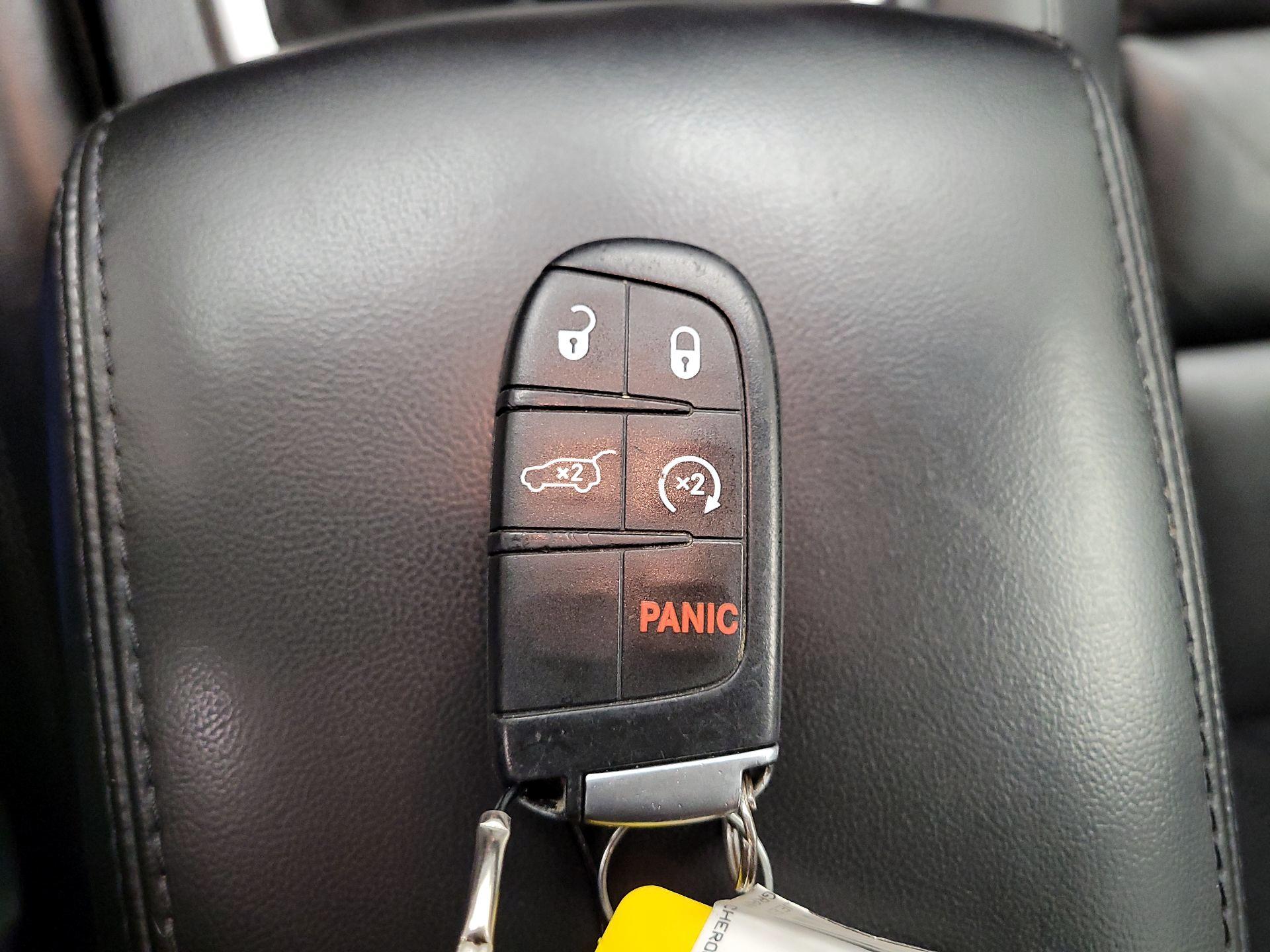 Thumbnail: 2021 Jeep Grand Cherokee - 18