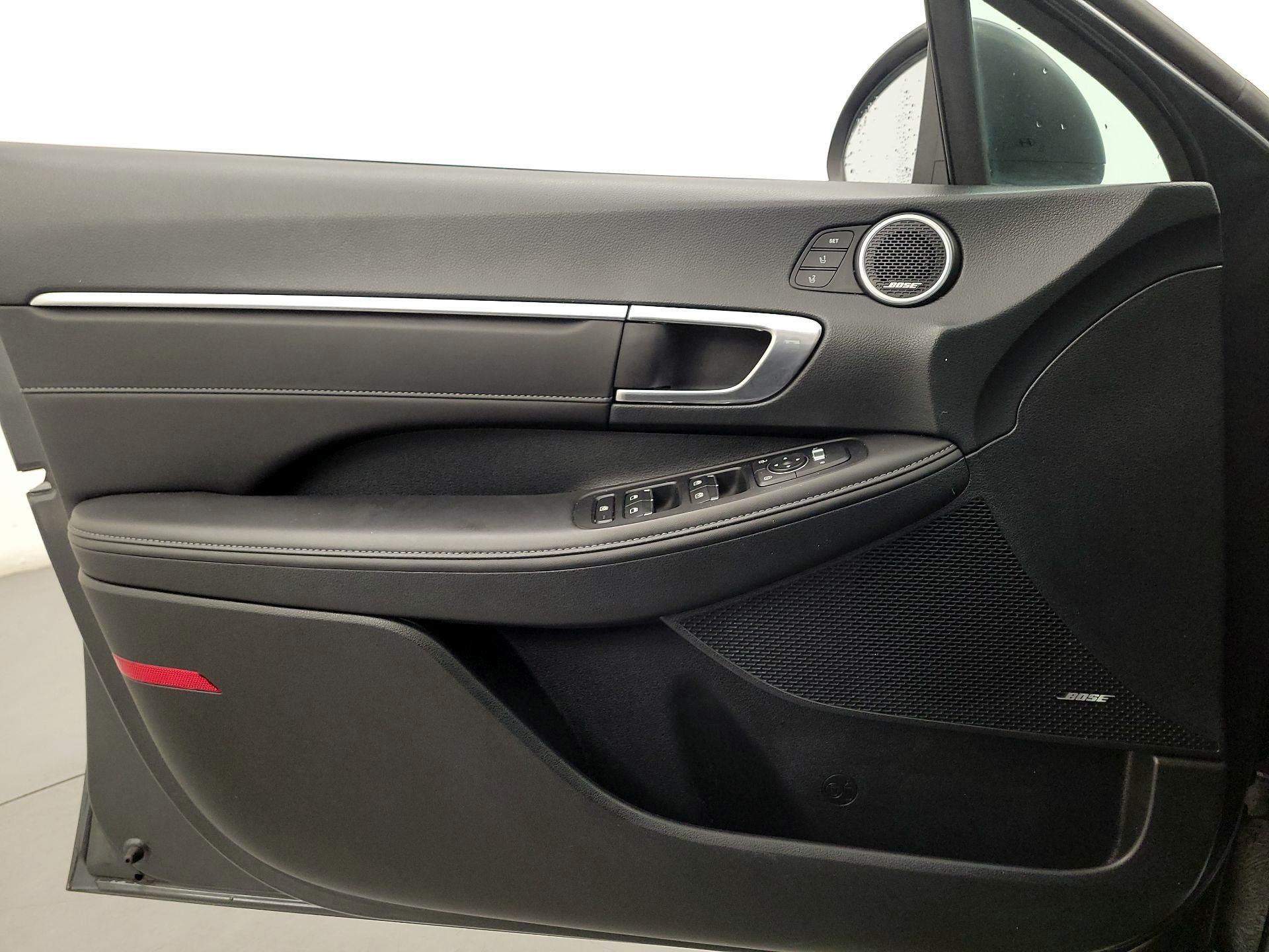 Thumbnail: 2023 Hyundai Sonata - 12