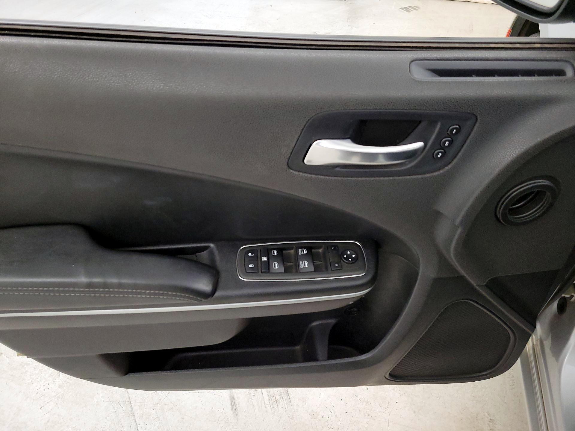 Thumbnail: 2022 Dodge Charger - 12