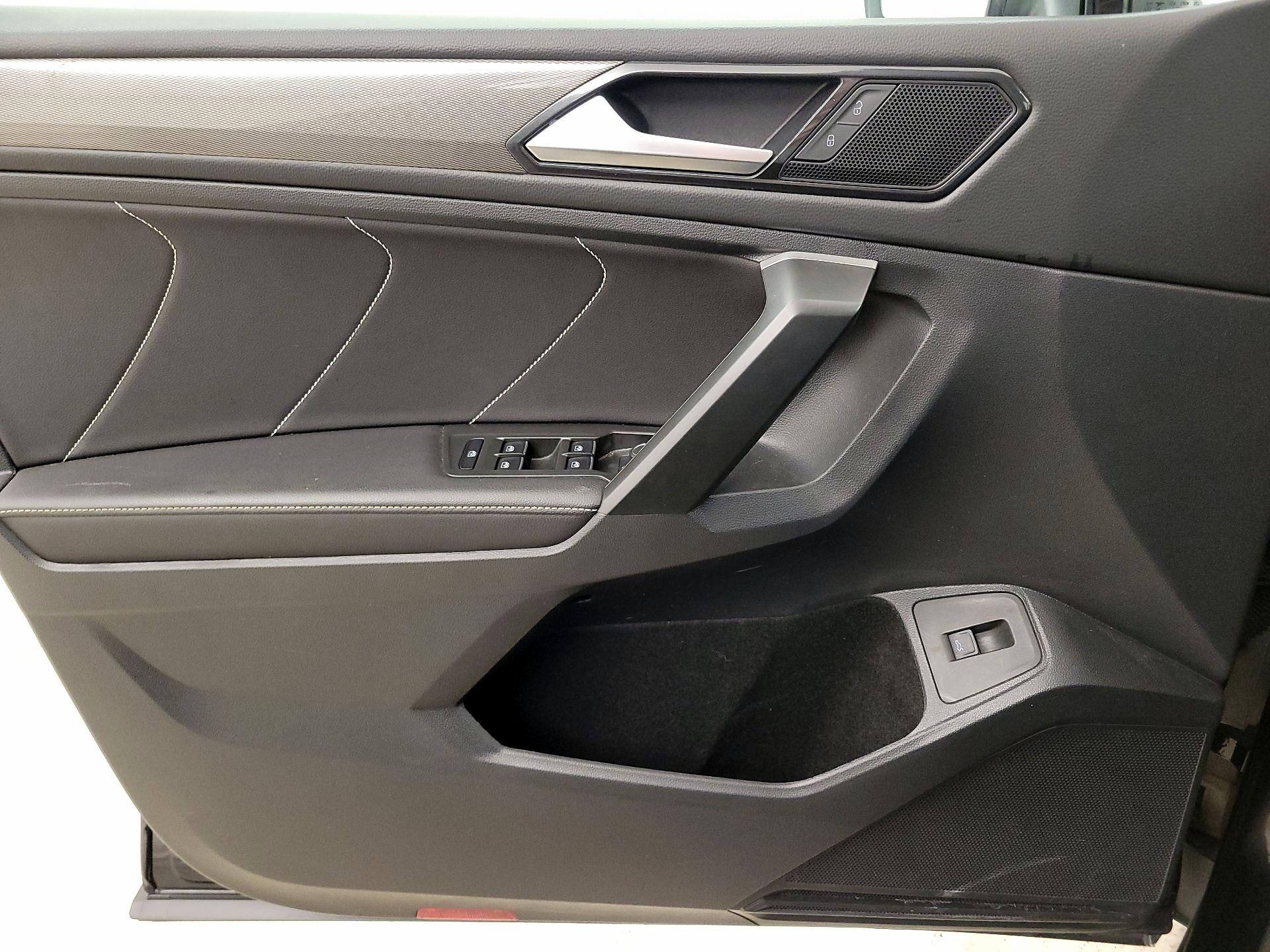 Thumbnail: 2024 Volkswagen Tiguan - 12