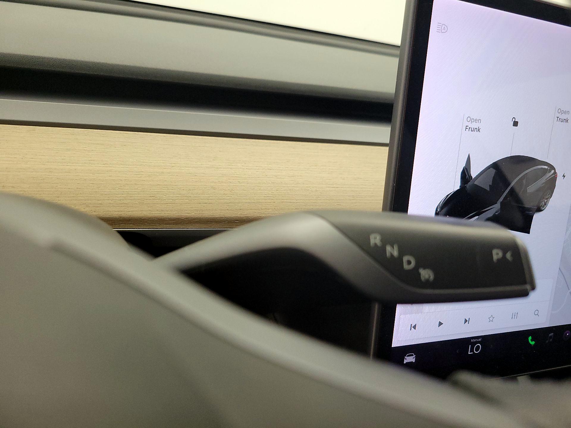 Thumbnail: 2021 Tesla Model 3 - 17