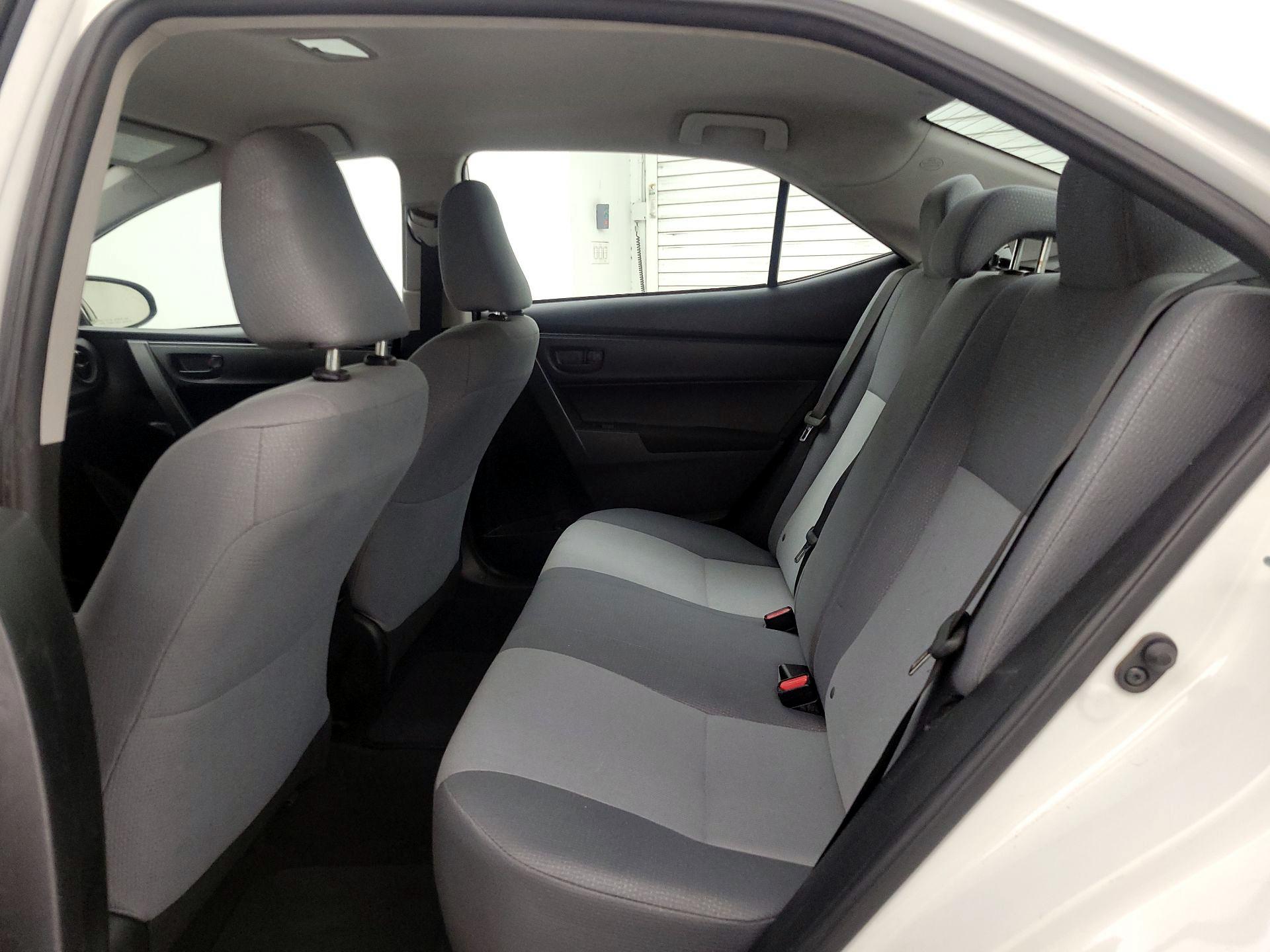 Thumbnail: 2017 Toyota Corolla - 19