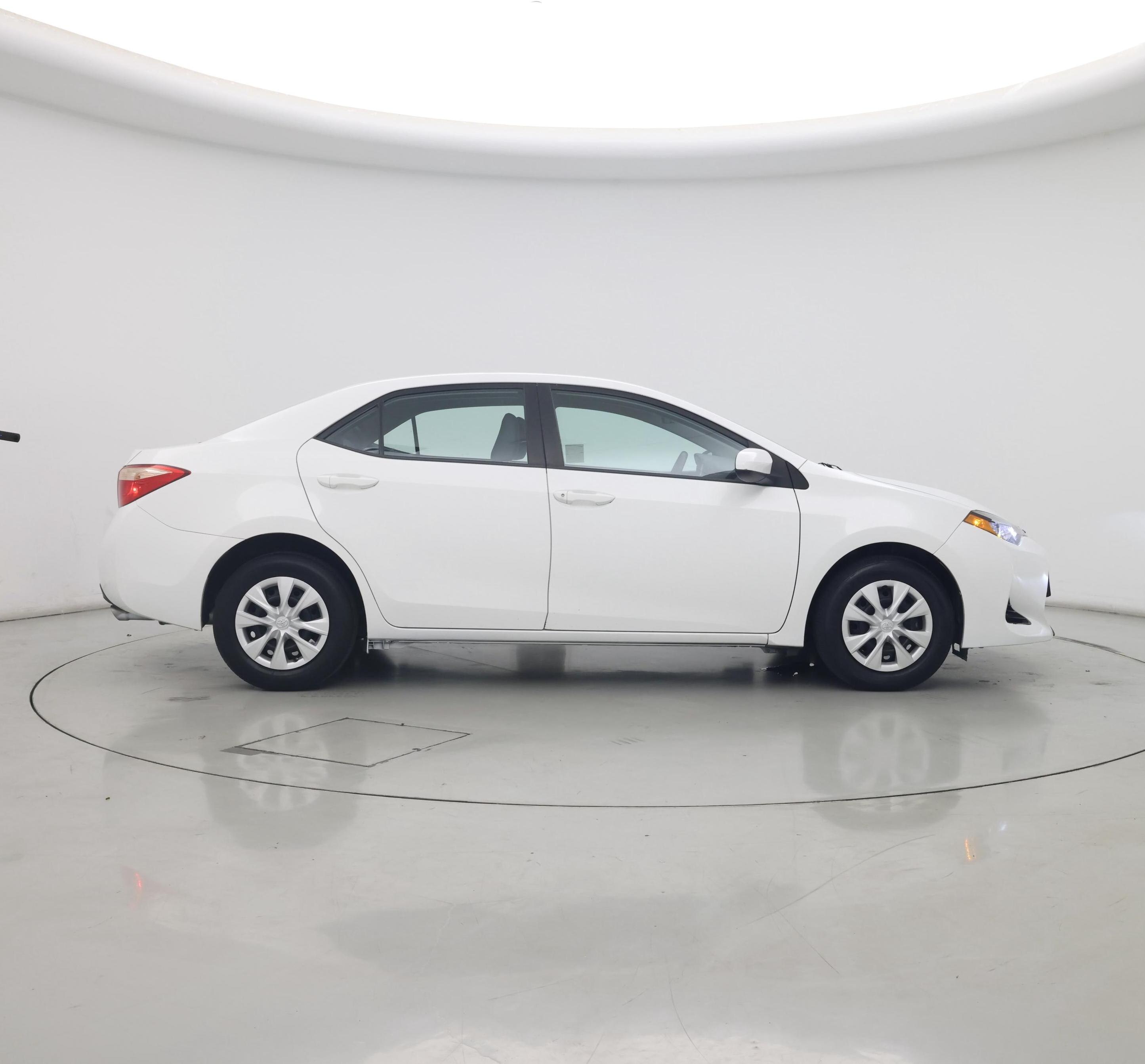 Thumbnail: 2017 Toyota Corolla - 7