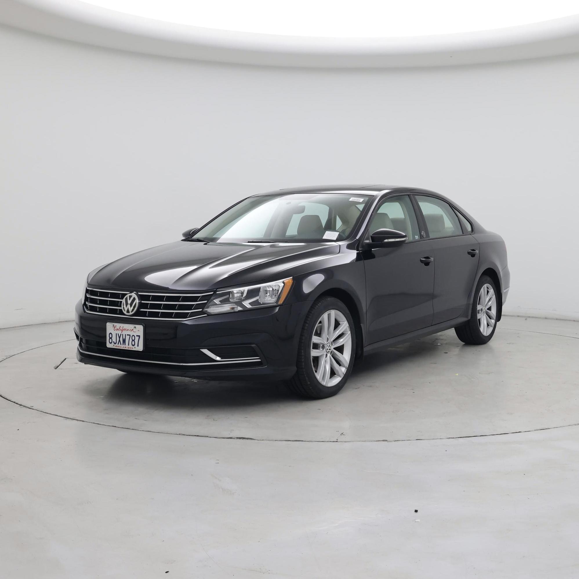 Thumbnail: 2019 Volkswagen Passat - 4