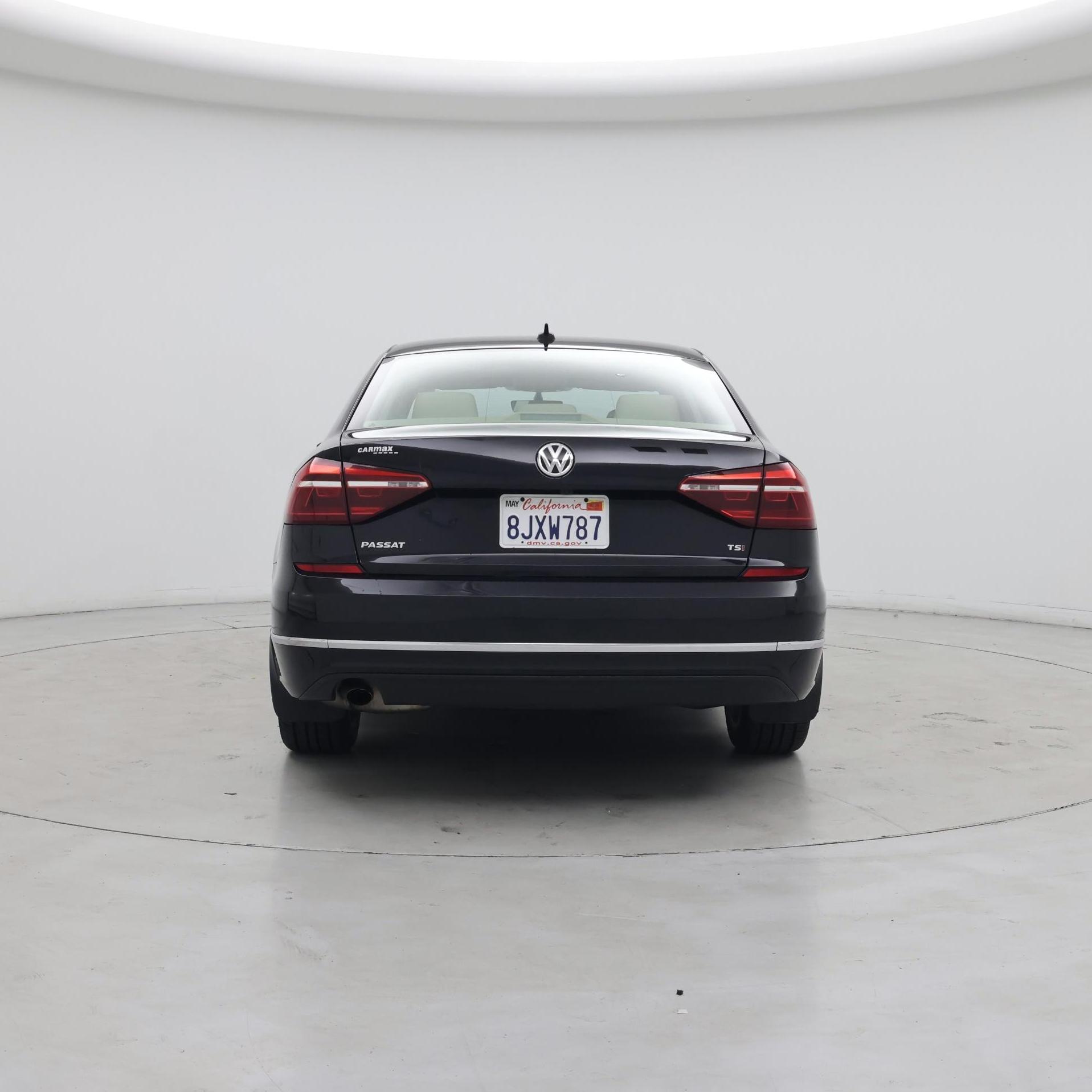 Thumbnail: 2019 Volkswagen Passat - 6