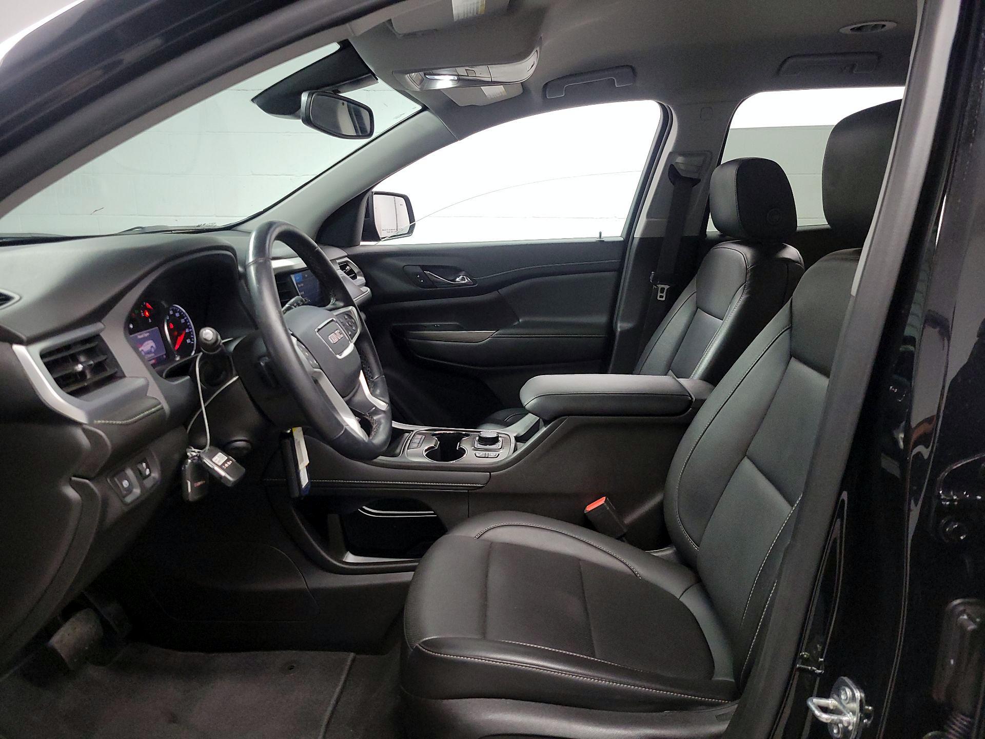 Thumbnail: 2023 GMC Acadia - 11