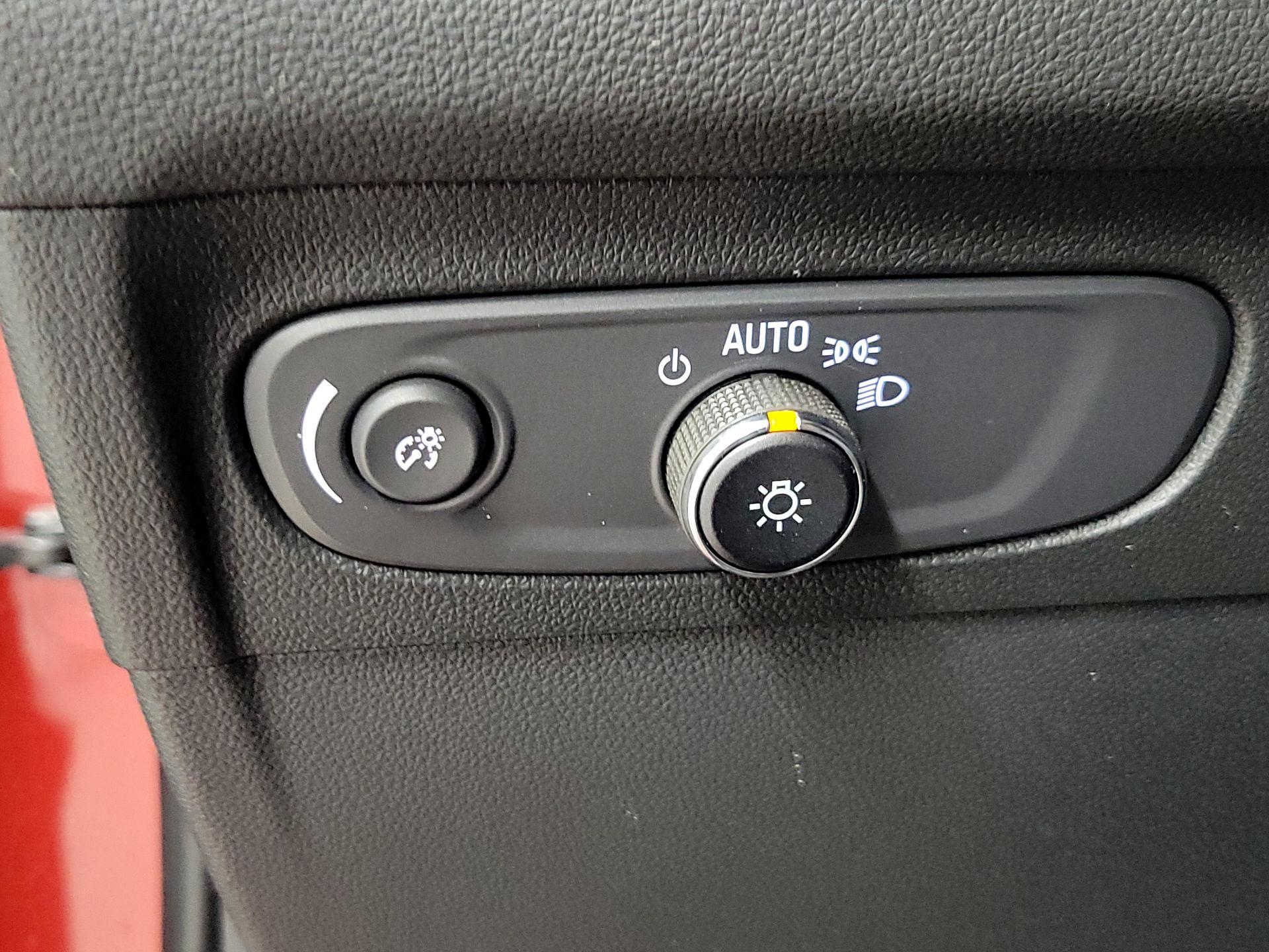 Thumbnail: 2023 Buick Envision - 13