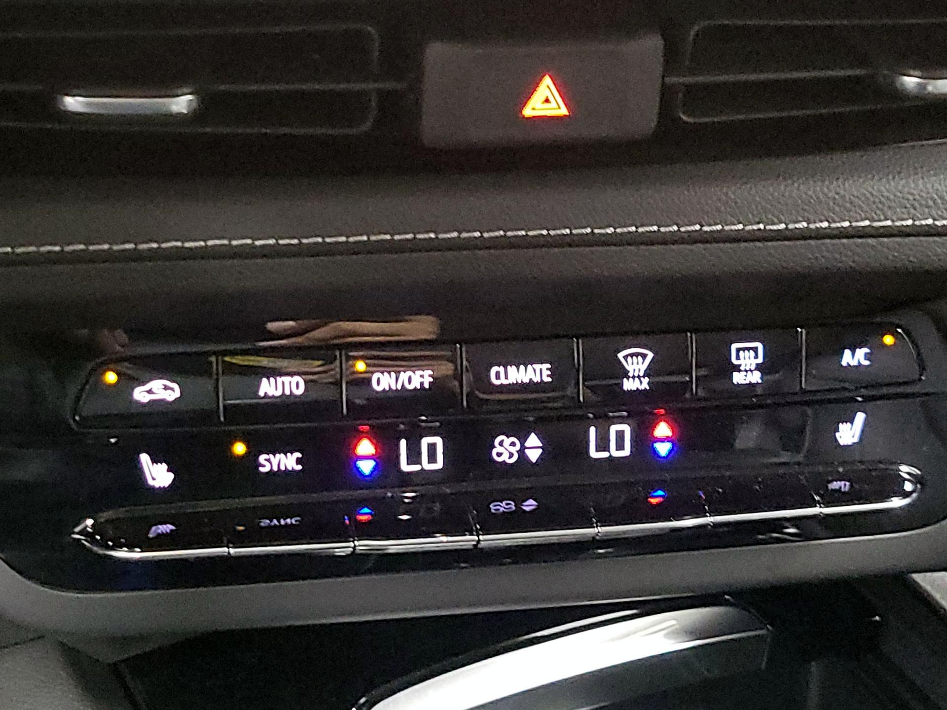 Thumbnail: 2023 Buick Envision - 16