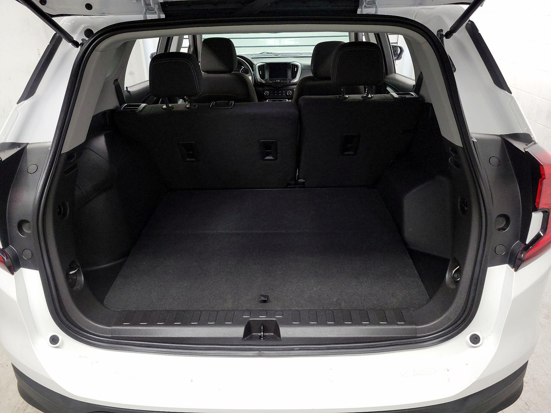 Thumbnail: 2023 GMC Terrain - 20