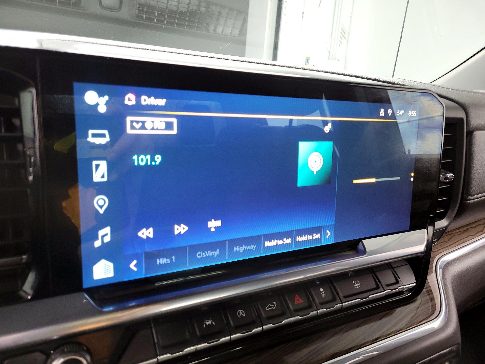 Thumbnail: 2023 Chevrolet Silverado 1500 - 13