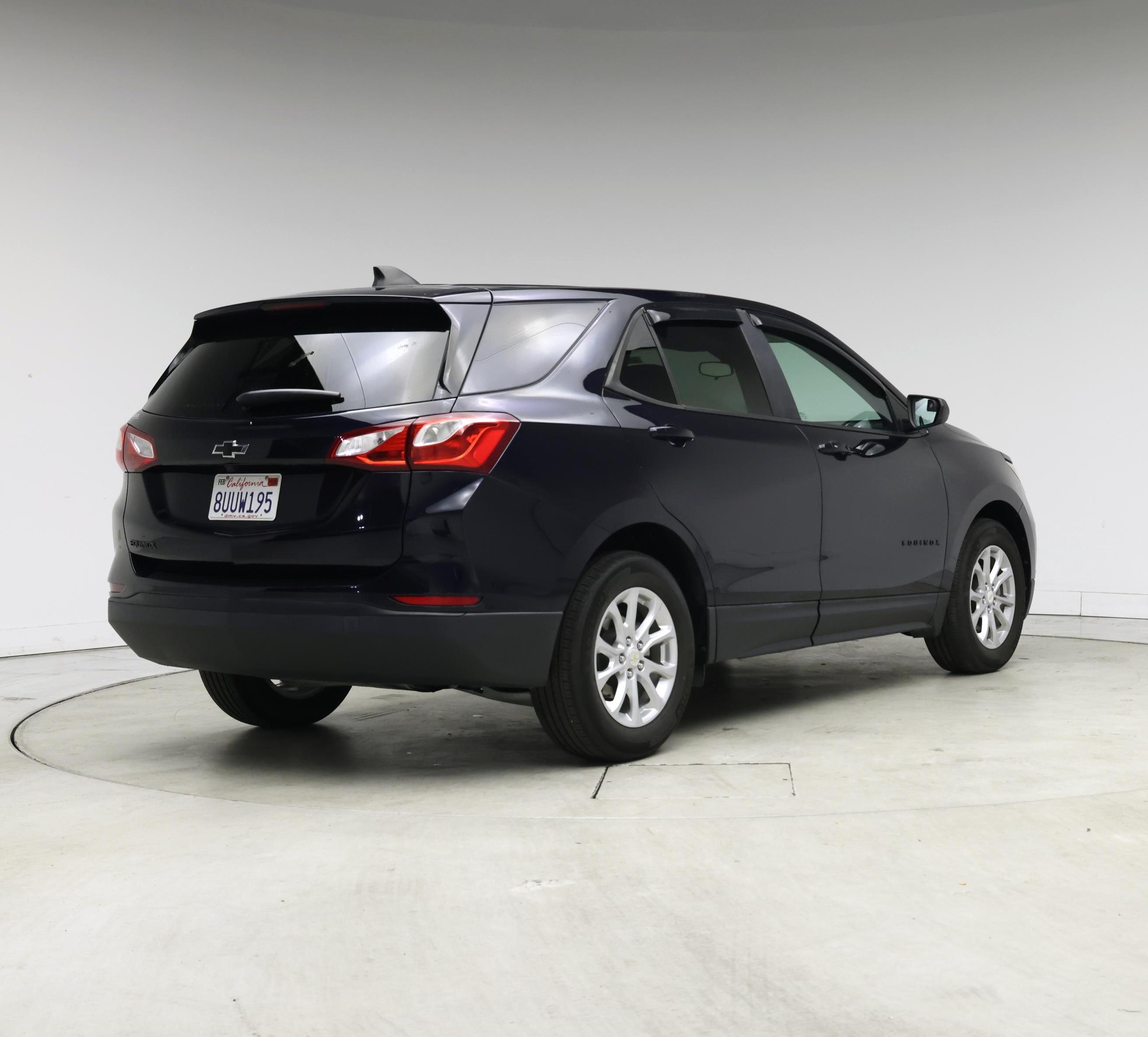 Thumbnail: 2021 Chevrolet Equinox - 8