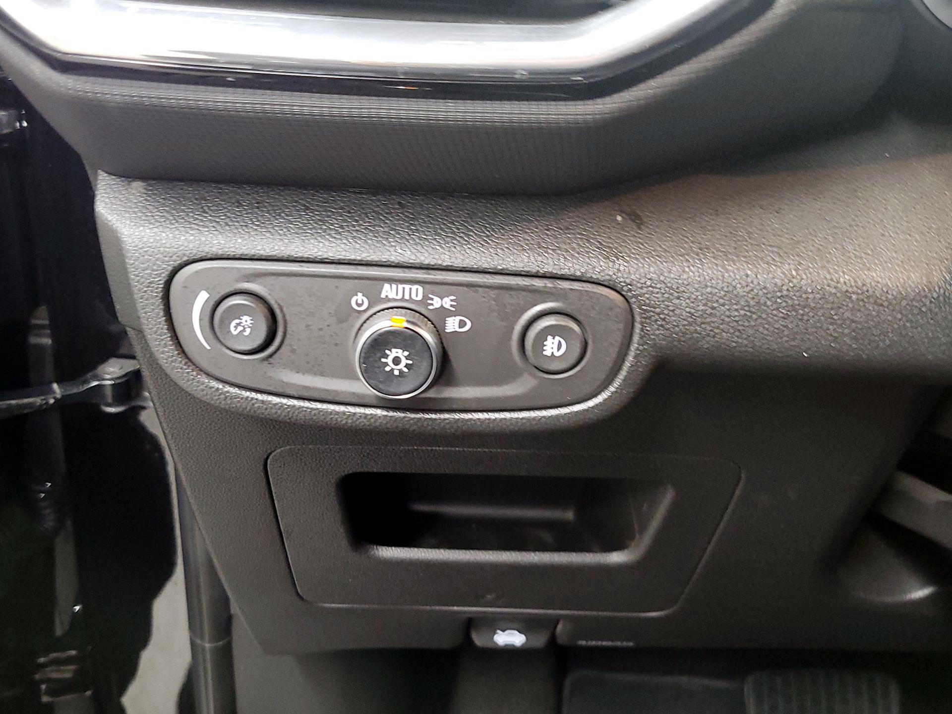 Thumbnail: 2022 Chevrolet TrailBlazer - 13